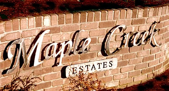 Maple-Creek-sign.jpg
