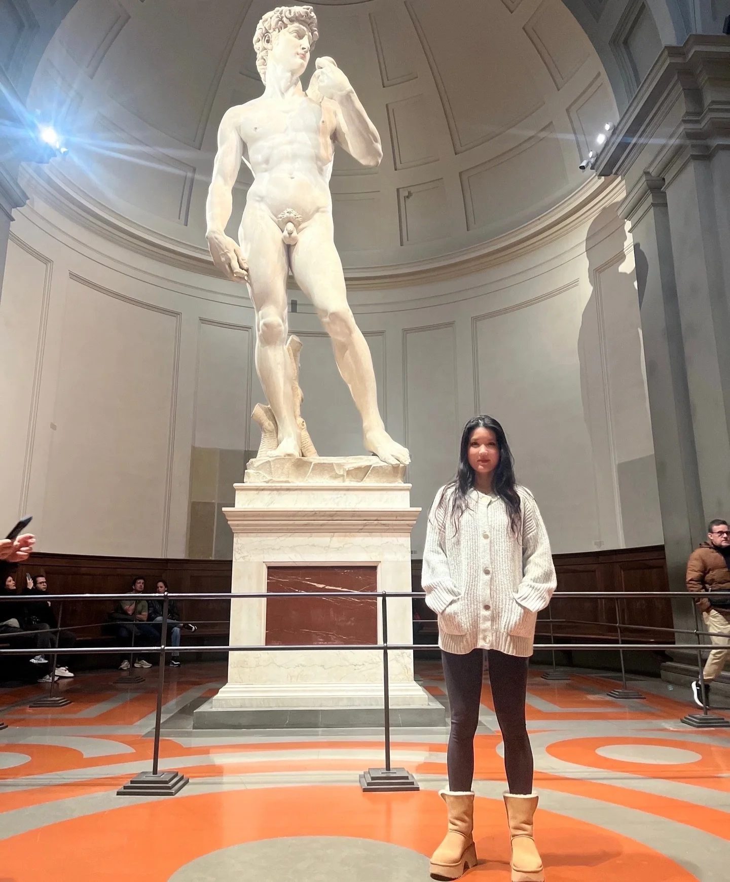 Say hi to my boyfriend David 😍
.
.
#michealangelo #michealangelodavid 
#firenze #academiagalleryflorence #italy