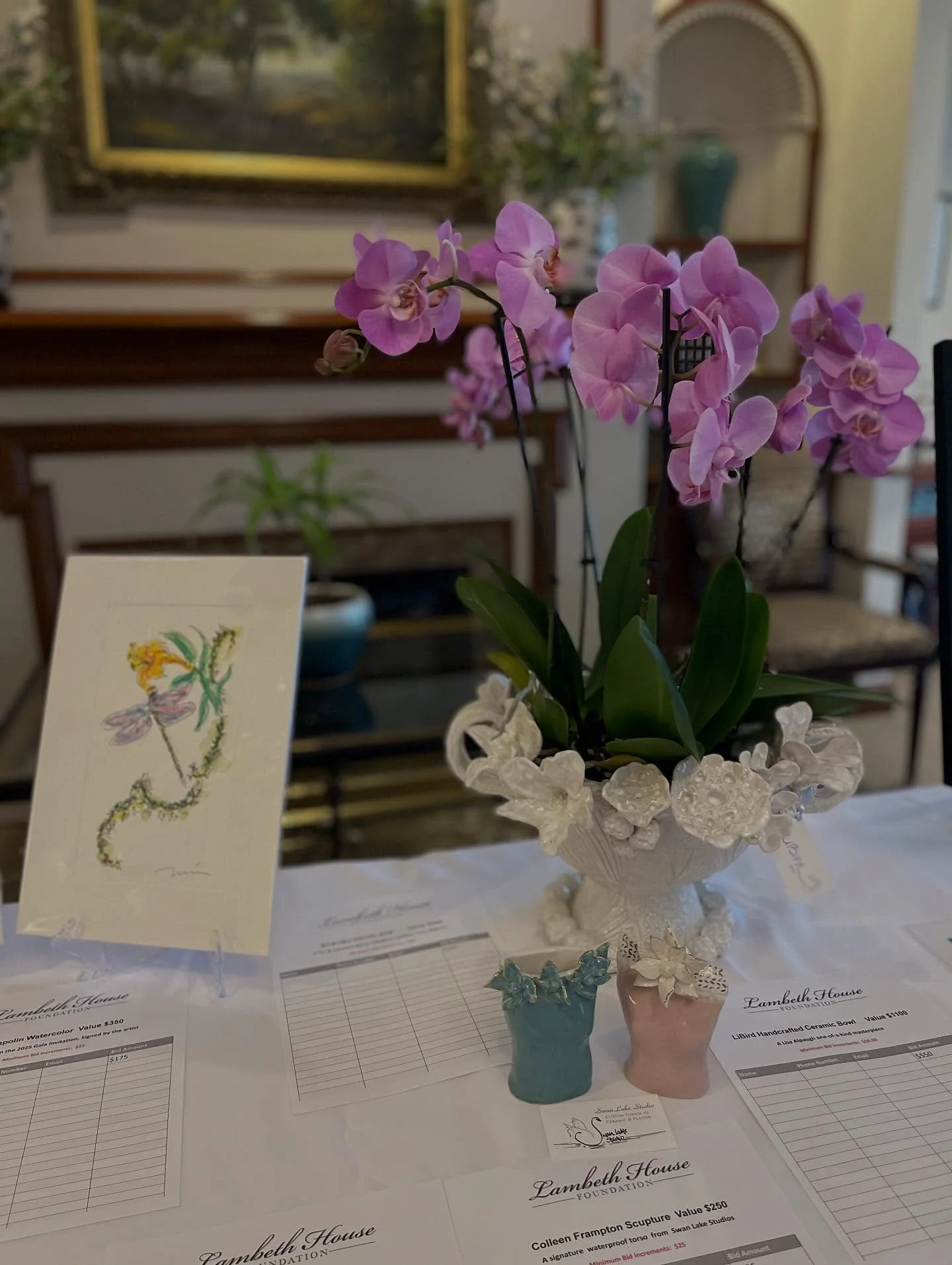 In Good Company at the @lambethhouse Auction 🌸🌸🌸
With Tim Trapolin and @swan.lake.studio