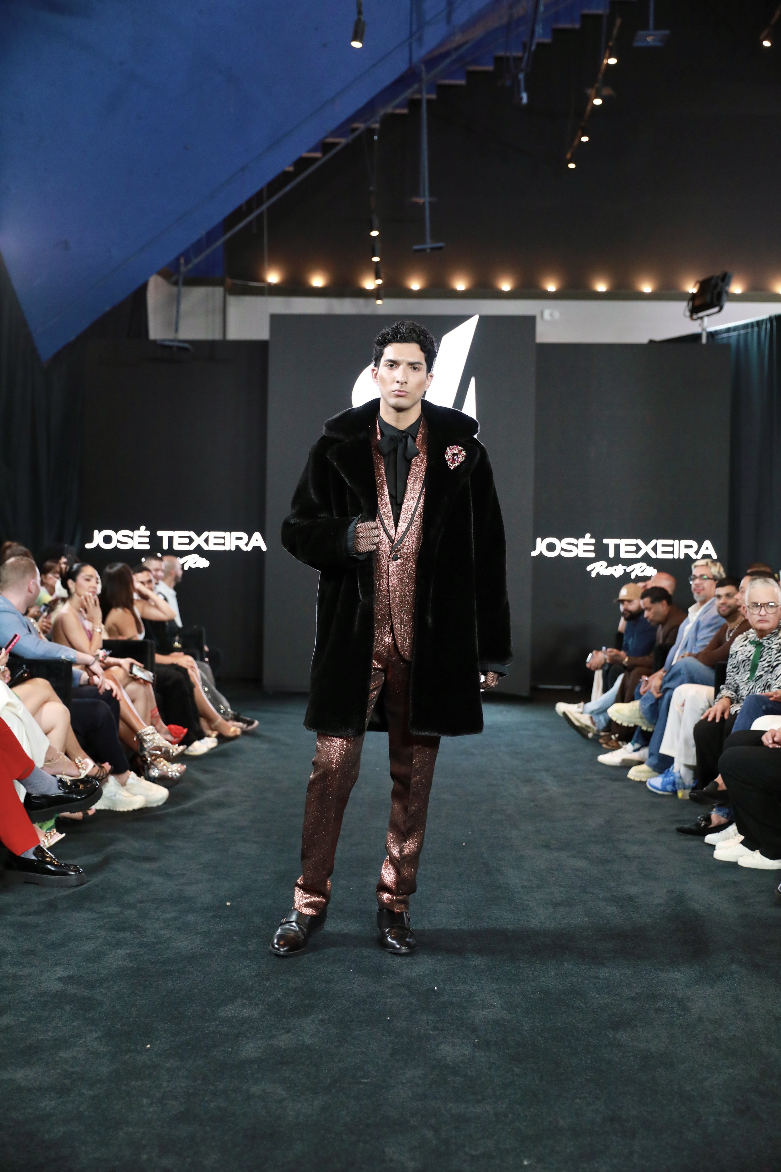Designer: José Texeira
Source: Giovanna Salerno