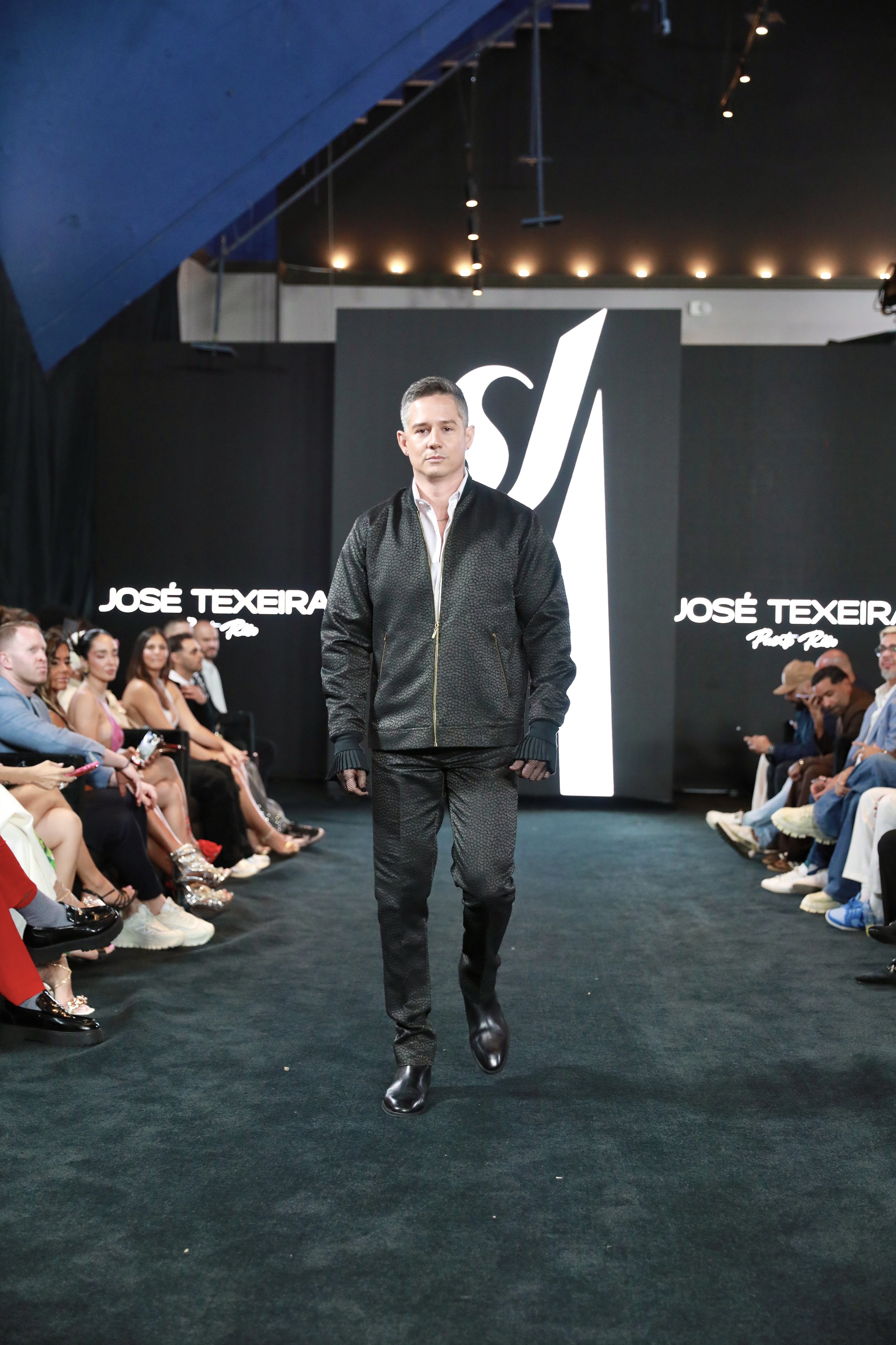 Designer: José Texeira
Source: Giovanna Salerno