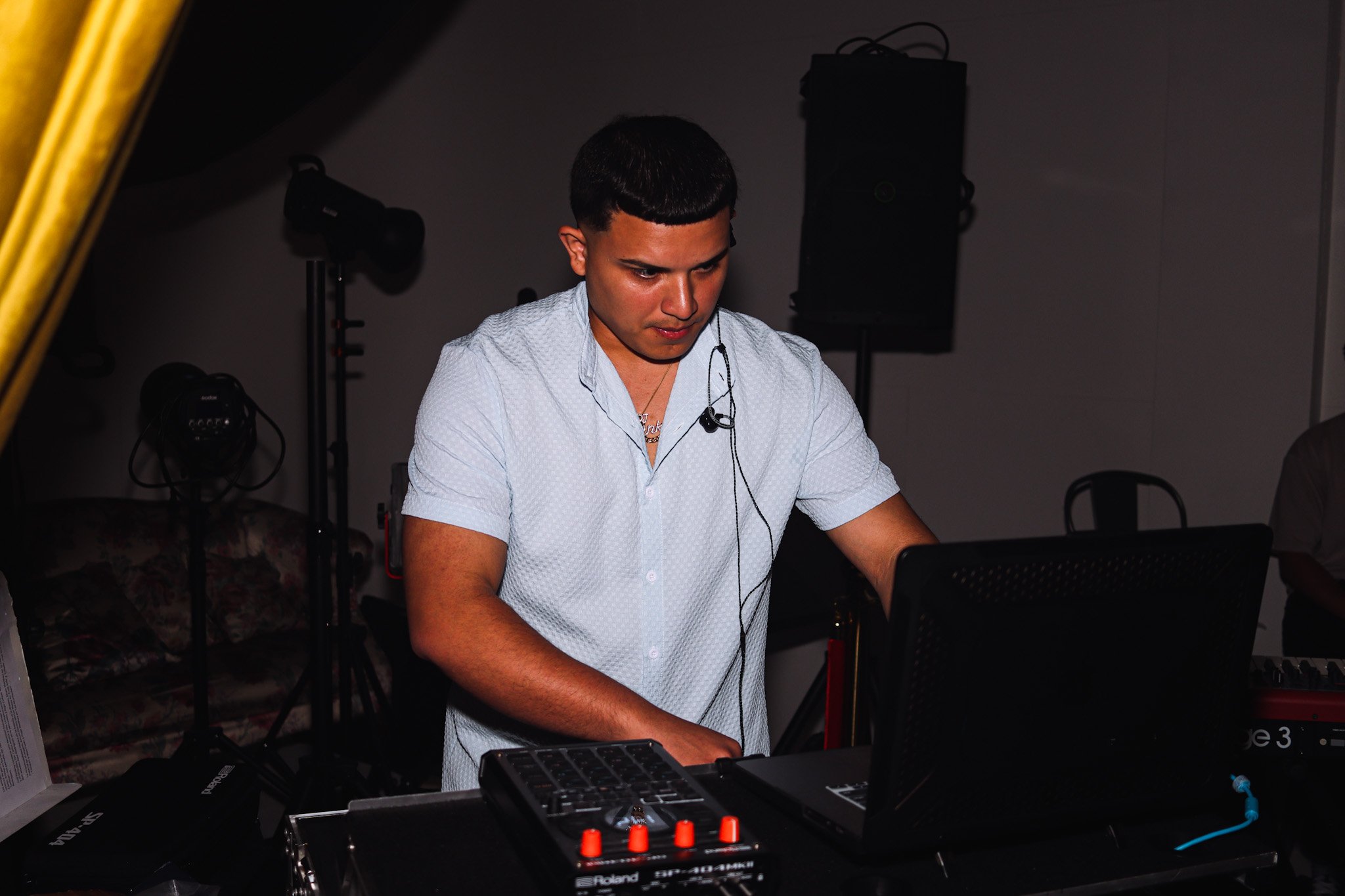 DJ Frank
Fotos por: Odlan Films
Venue: CafeStudio Bayamón