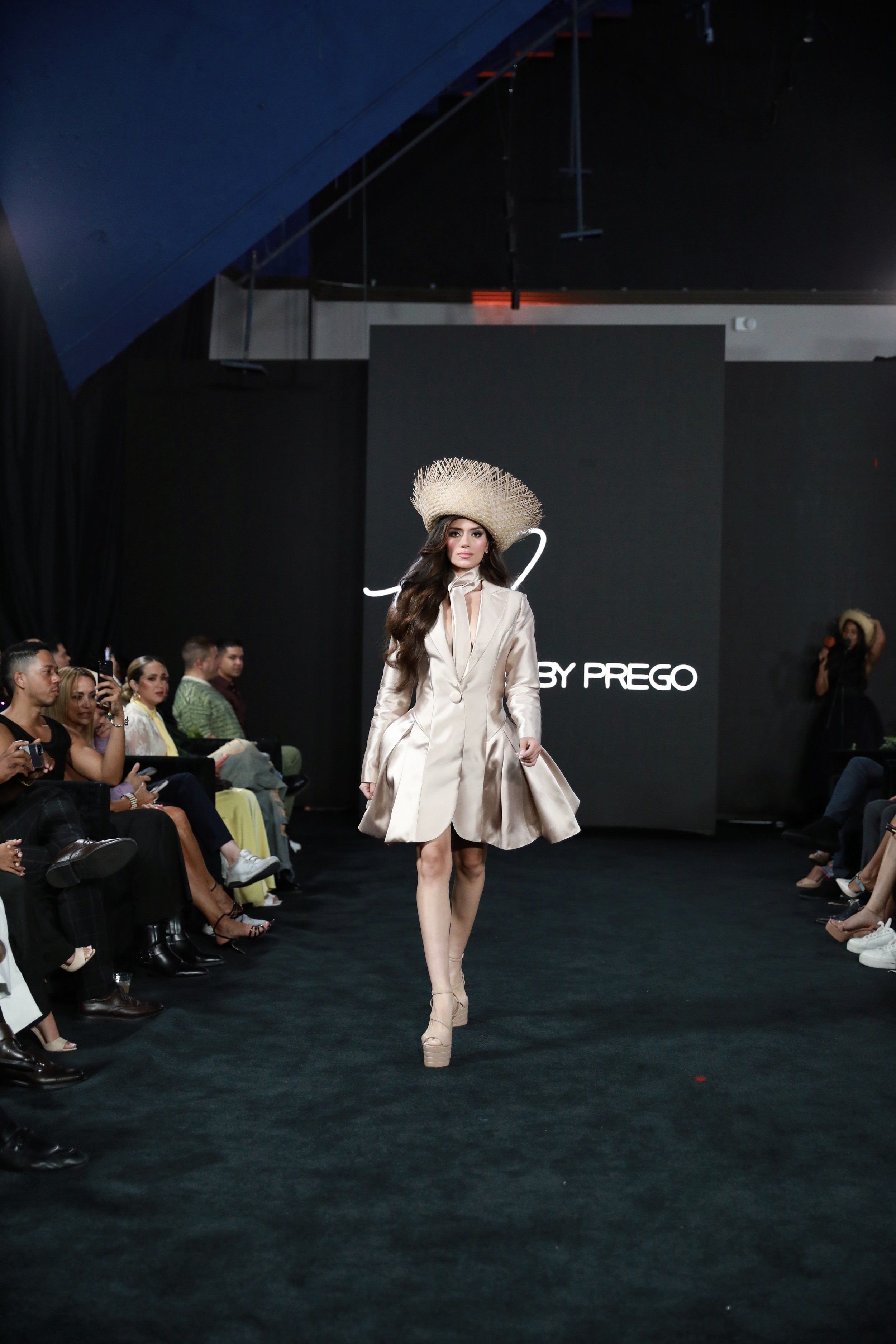 Designer: Gaby Prego
Source: Giovanna Salerno