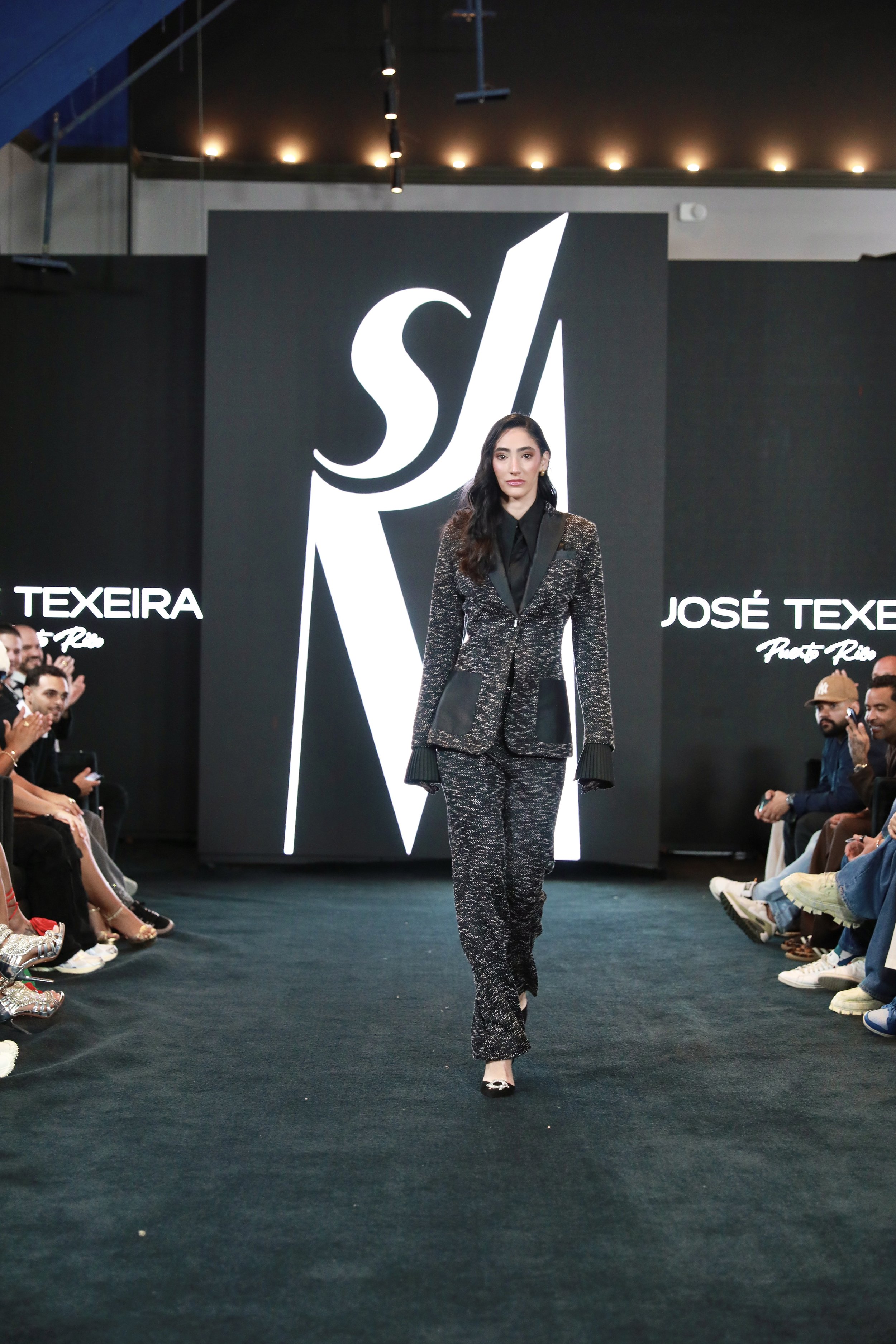 Designer: José Texeira
Source: Giovanna Salerno