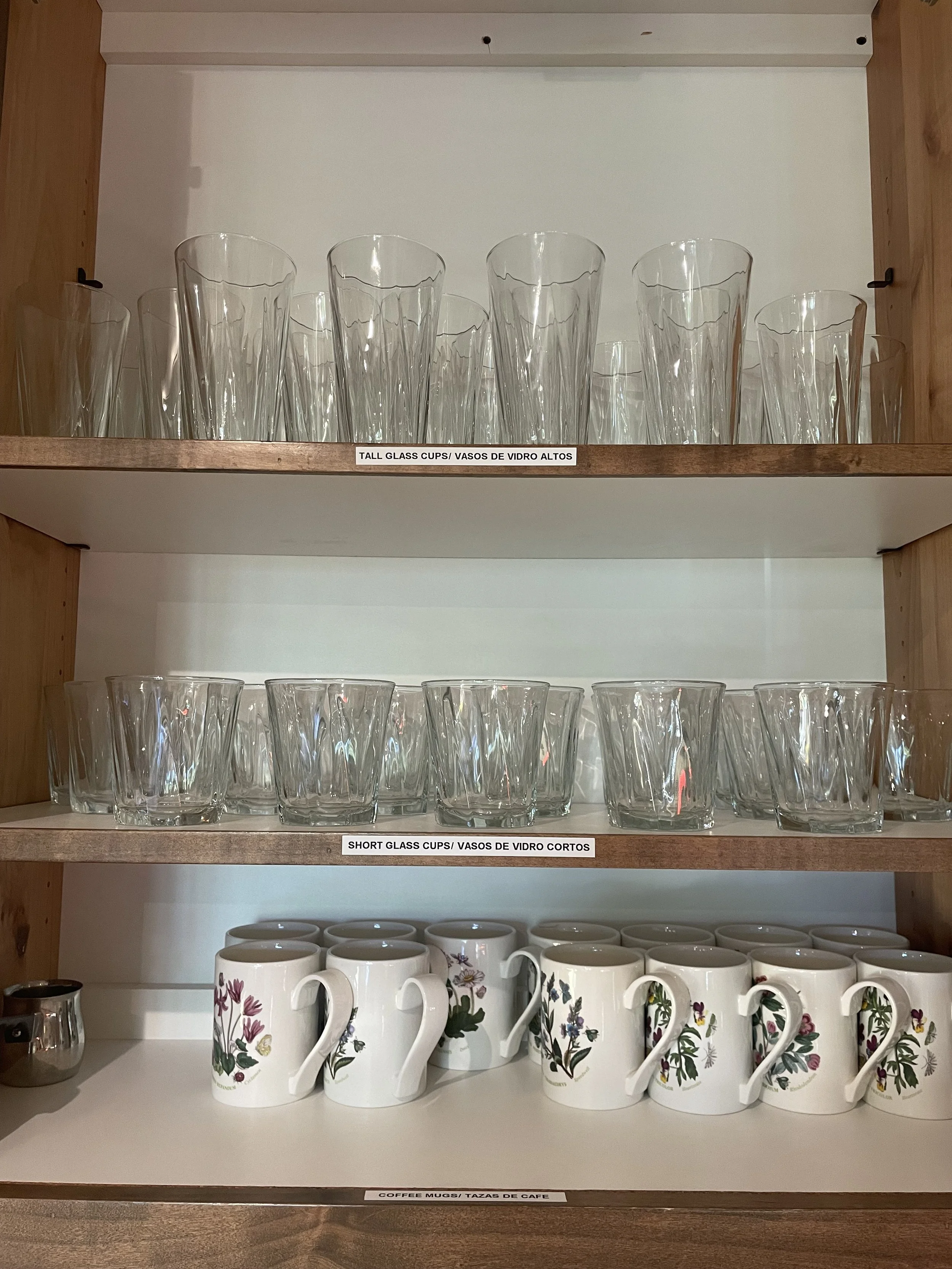 Organized Kichen Cabinets