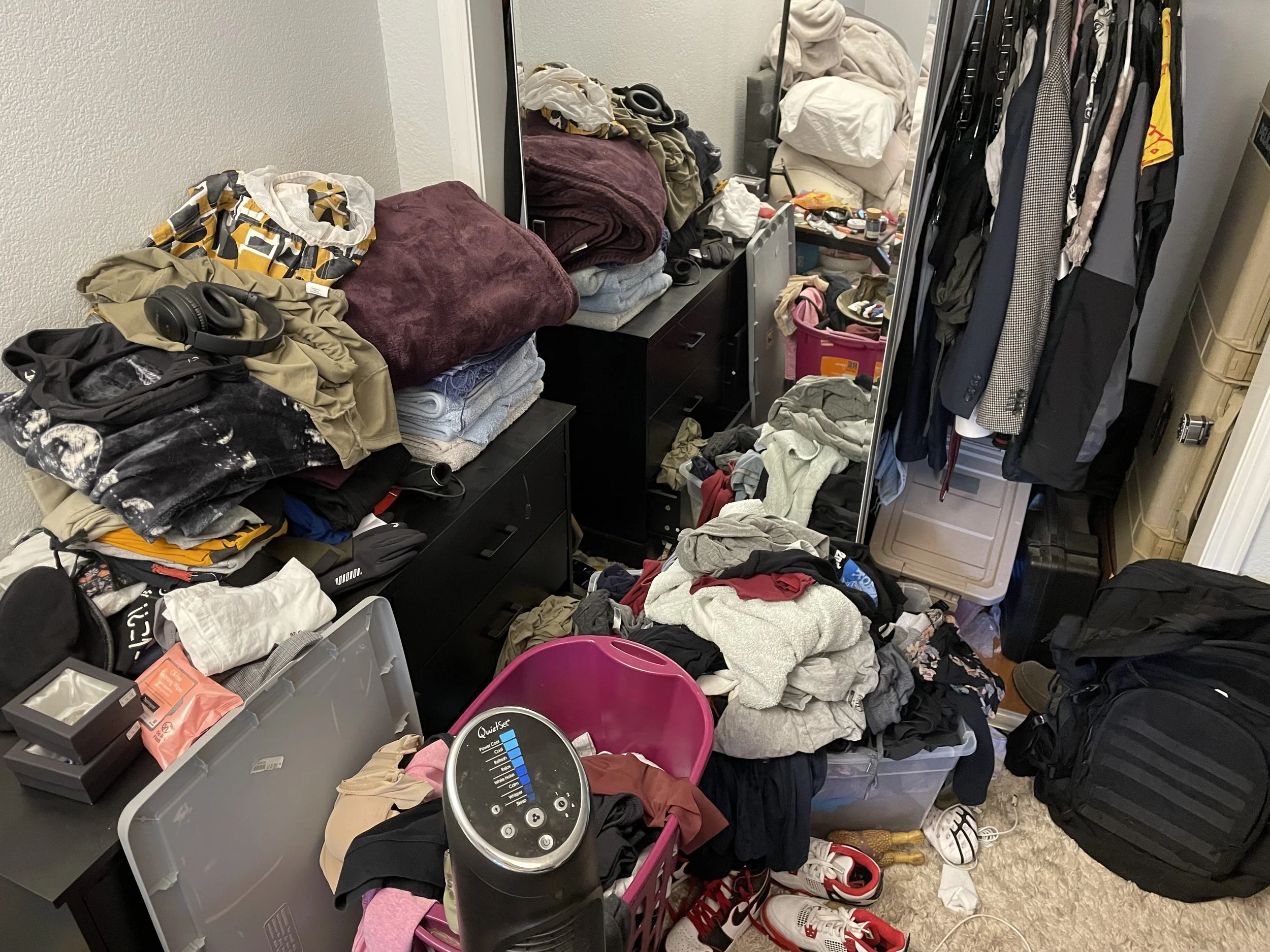 Unorganized room closet