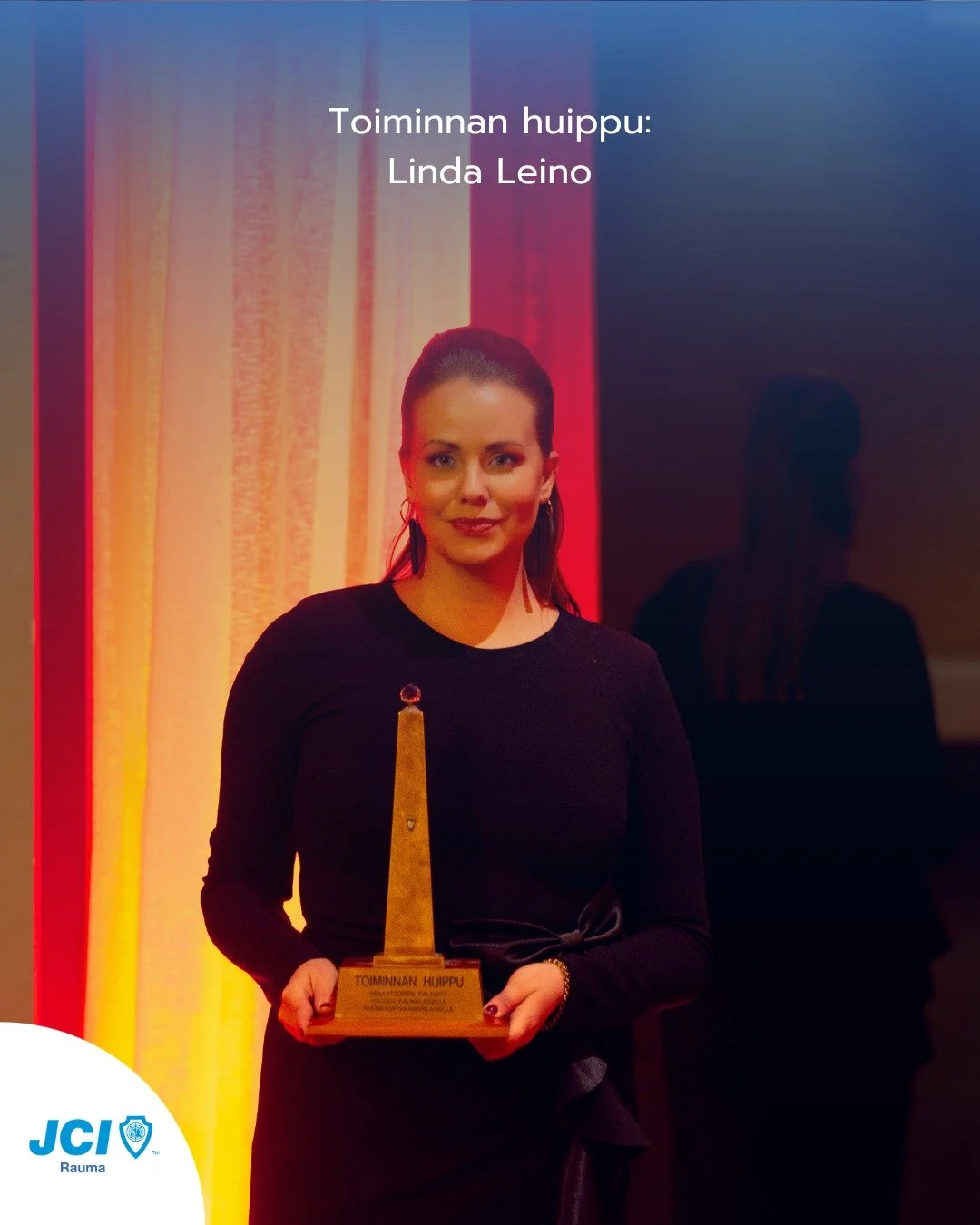 ONNEA JOULUJUHLASSA PALKITUILLE! ❤️

Joulujuhlassa muistellaan aina mennytt&auml; kamarivuotta palkintojenjaon muodossa. J&auml;senist&ouml;n antamat &auml;&auml;net vaikuttivat t&auml;n&auml;kin vuonna hyvin vahvasti siihen, kenelle palkintoja kulun