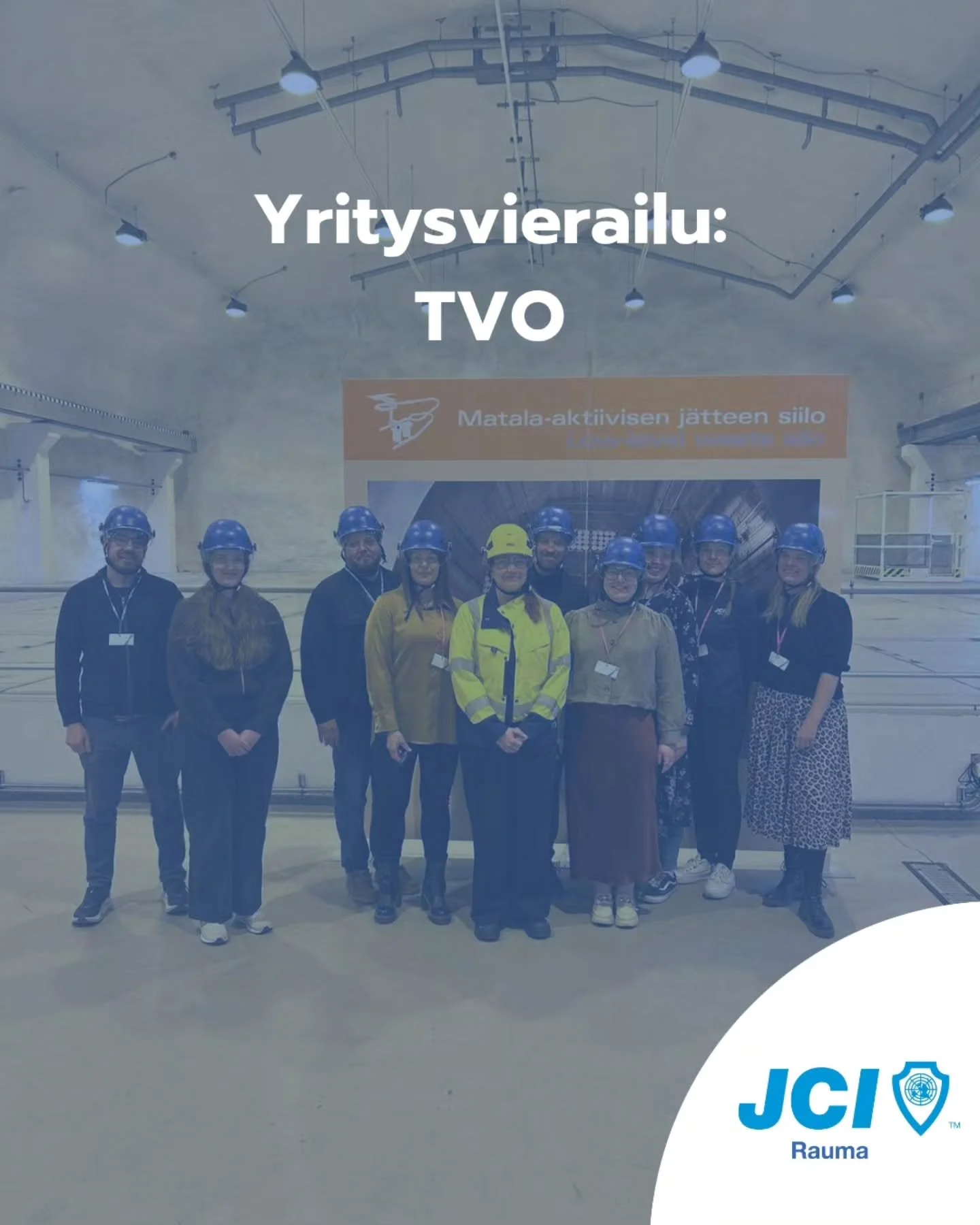 Yritysvierailu: TVO

Toukokuussa p&auml;&auml;simme kamariporukalla tutustumaan Teollisuuden Voiman toimintaan Olkiluodossa. 🤩

Vierailun aikana perehdyimme yrityksen toimintaan, kiersimme Olkiluodon alueella kuulemassa voimalaitosten toiminnasta se