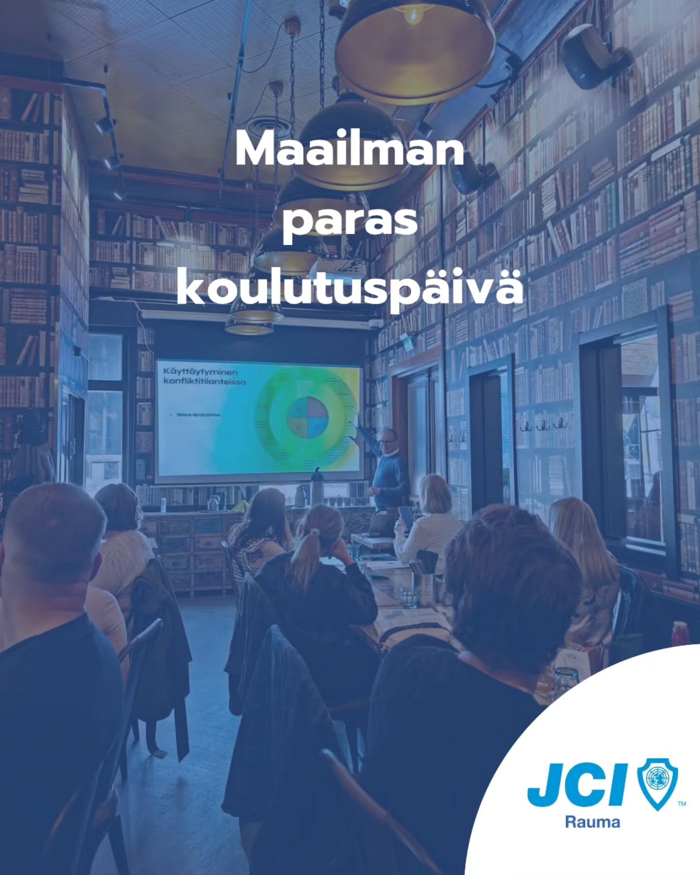 Maailman paras koulutusp&auml;iv&auml; 💫

Maailman paras koulutusp&auml;iv&auml; on Rauman Nuorkauppakamarin perinteinen vuosittain j&auml;rjestett&auml;v&auml; koulutustapahtuma. P&auml;iv&auml; koostuu laadukkaasta koulutuksesta, joka kehitt&auml;