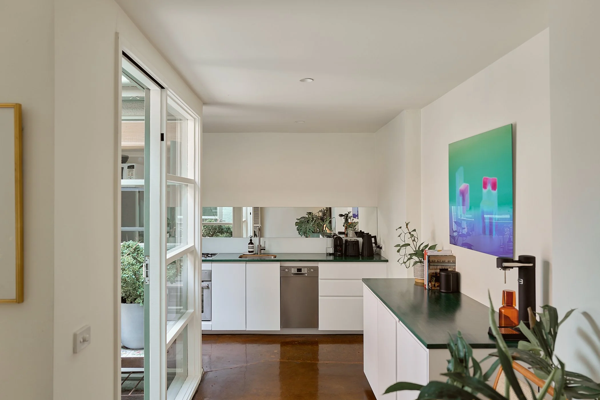 BEN ANOUK_L1120646.jpg