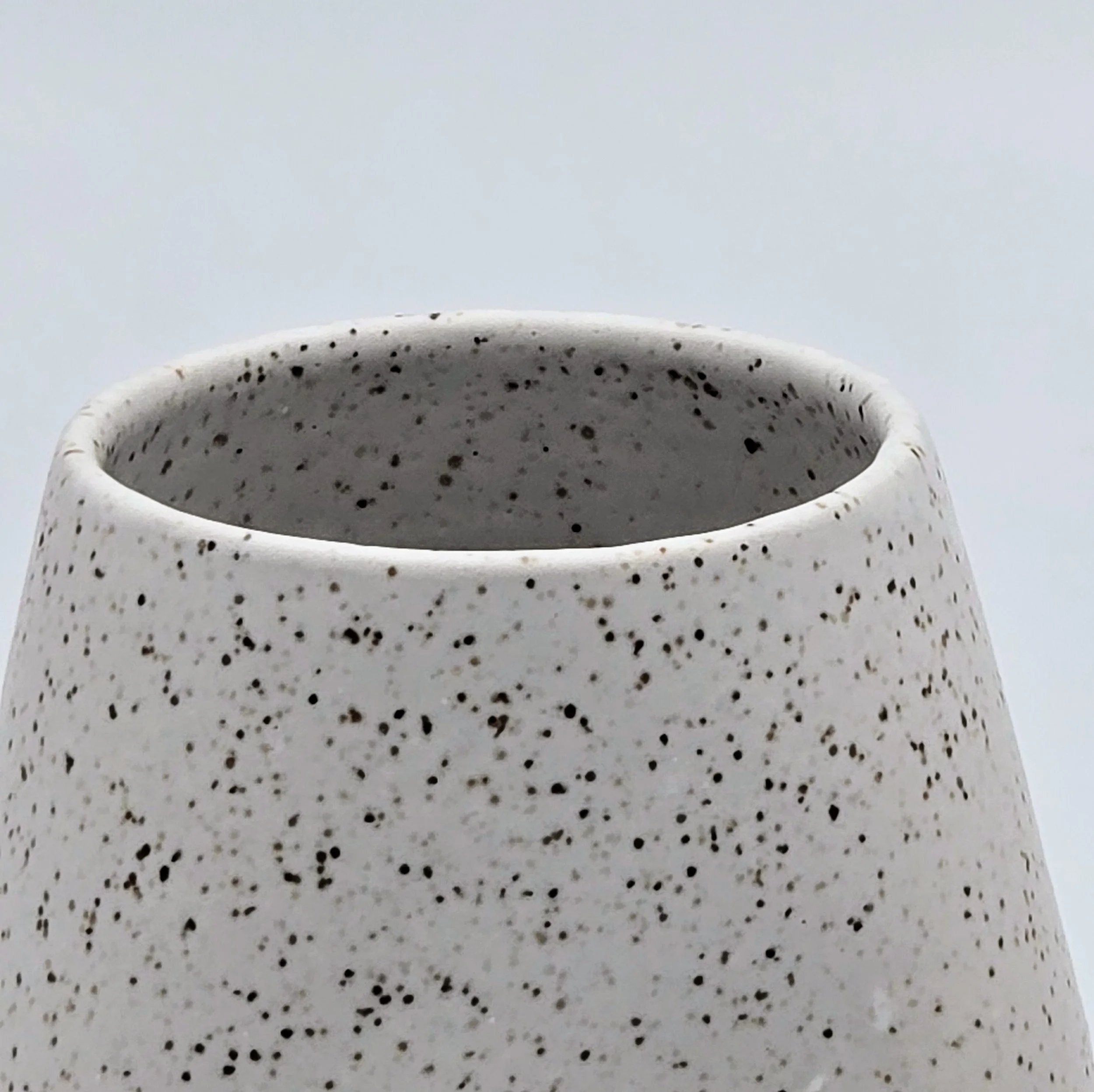 saltstone-wine-closeup.jpg