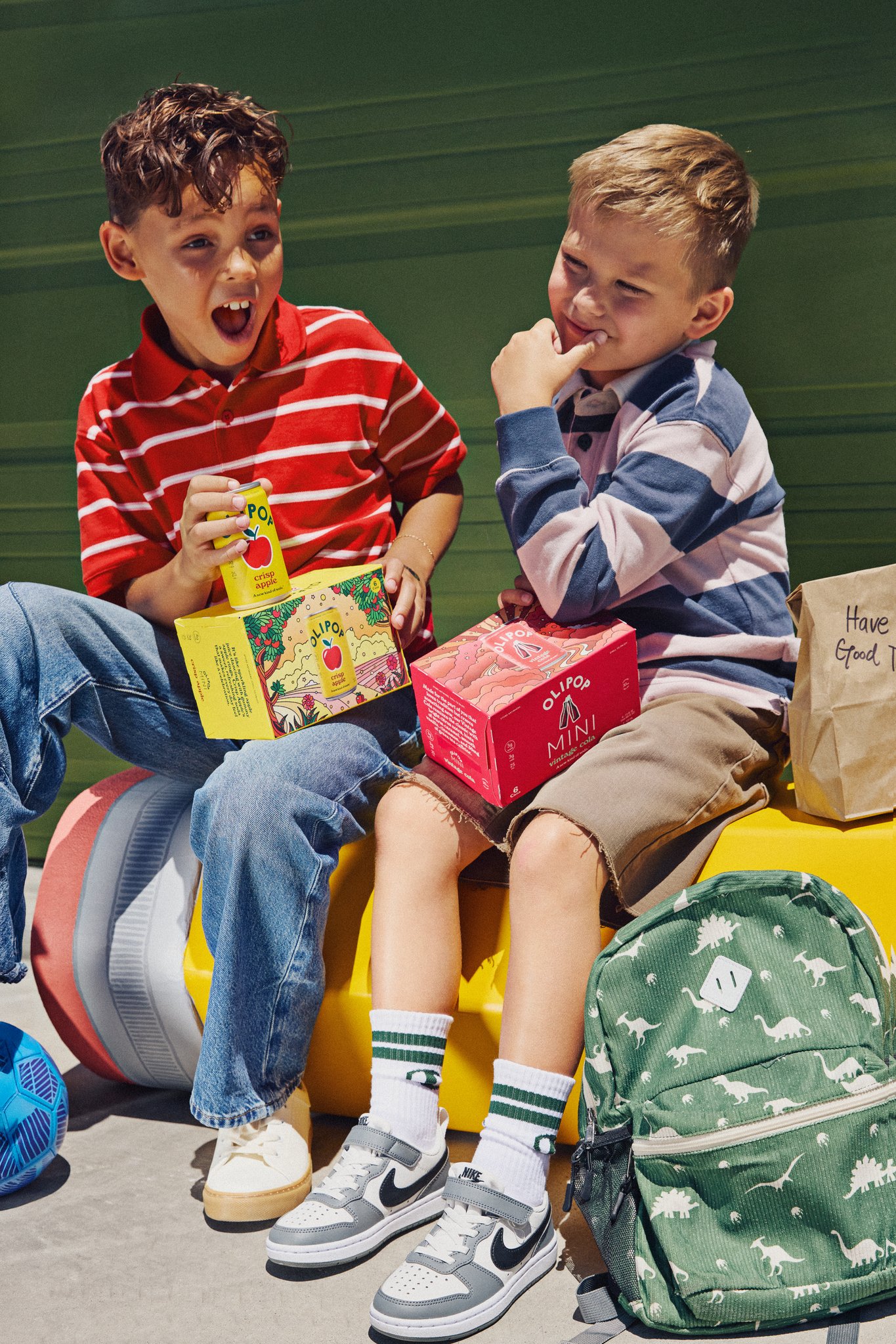 kids-sharing-soda-commercial-lifestyle-photography.jpg