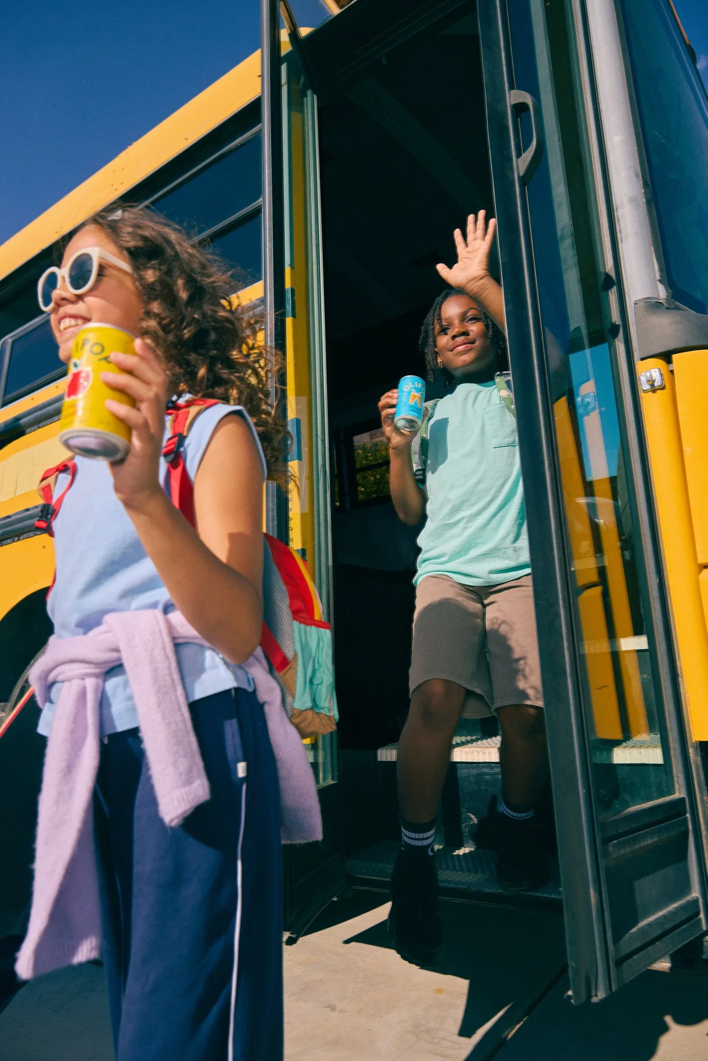 kids-walking-to-school-lifestyle-photography.jpg
