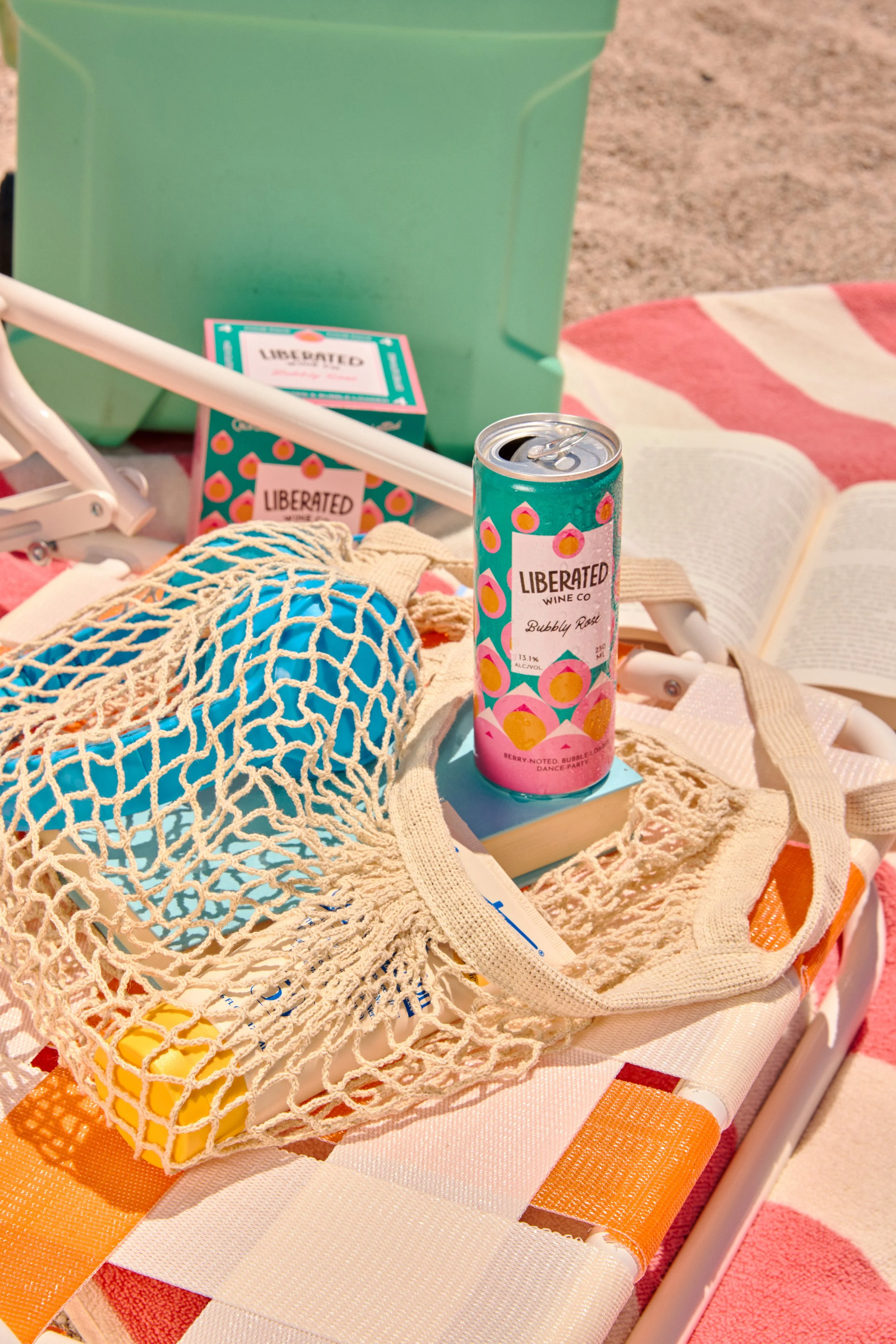 canned-wine-product-photography.jpg