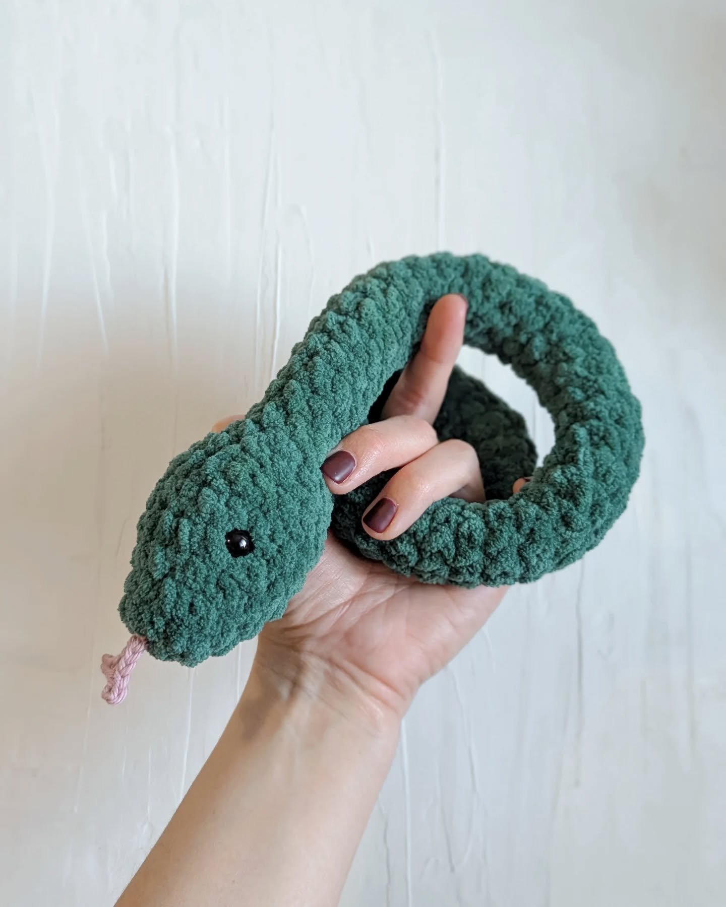 Listen, I know we all have a *hate-hate* relationship with snakes, (you know, after the fall and all) but this snake is different. This is a nice snake.
