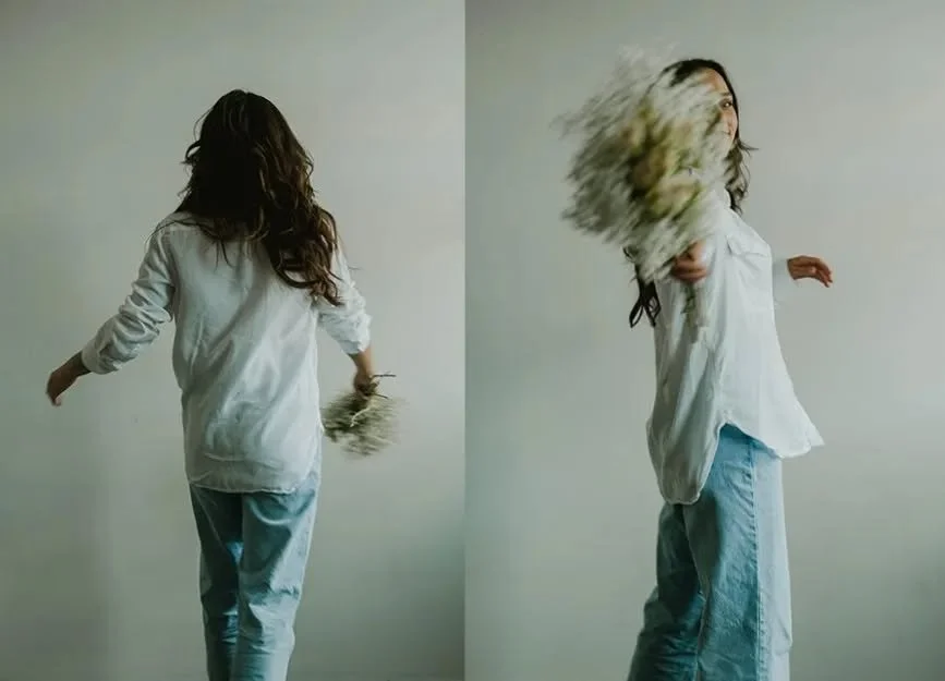 One of my favourite shoots this year 🤍

Not only is Louella super talented and supportive, but our shoots consist of being goofy and laughing our butts off and I love every moment.

Expect many pictures of Louella in the coming weeks!