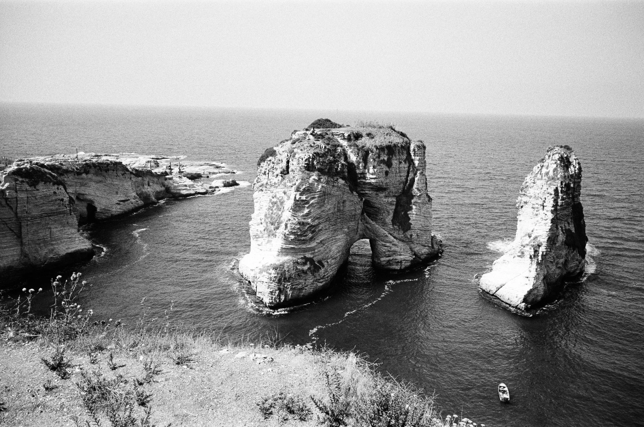 Raouché Felsen in Beirut.jpg