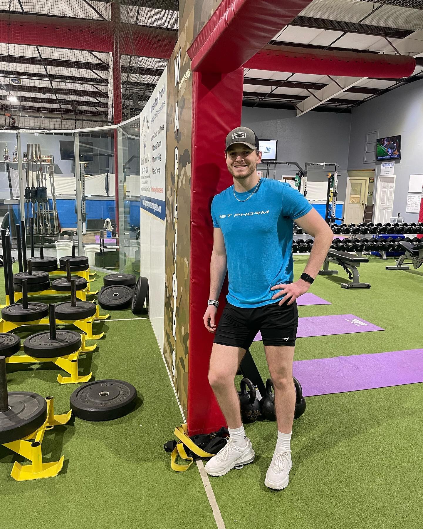 MEET THE COACH MONDAY!! 
⭐️ Coach Luke 
- He has been working at Gametime for 1 year 
- His favorite workout: Sleds 
- His hobbies (besides working out): pickle ball and hanging with his dog Sully 🐶
#gymlife