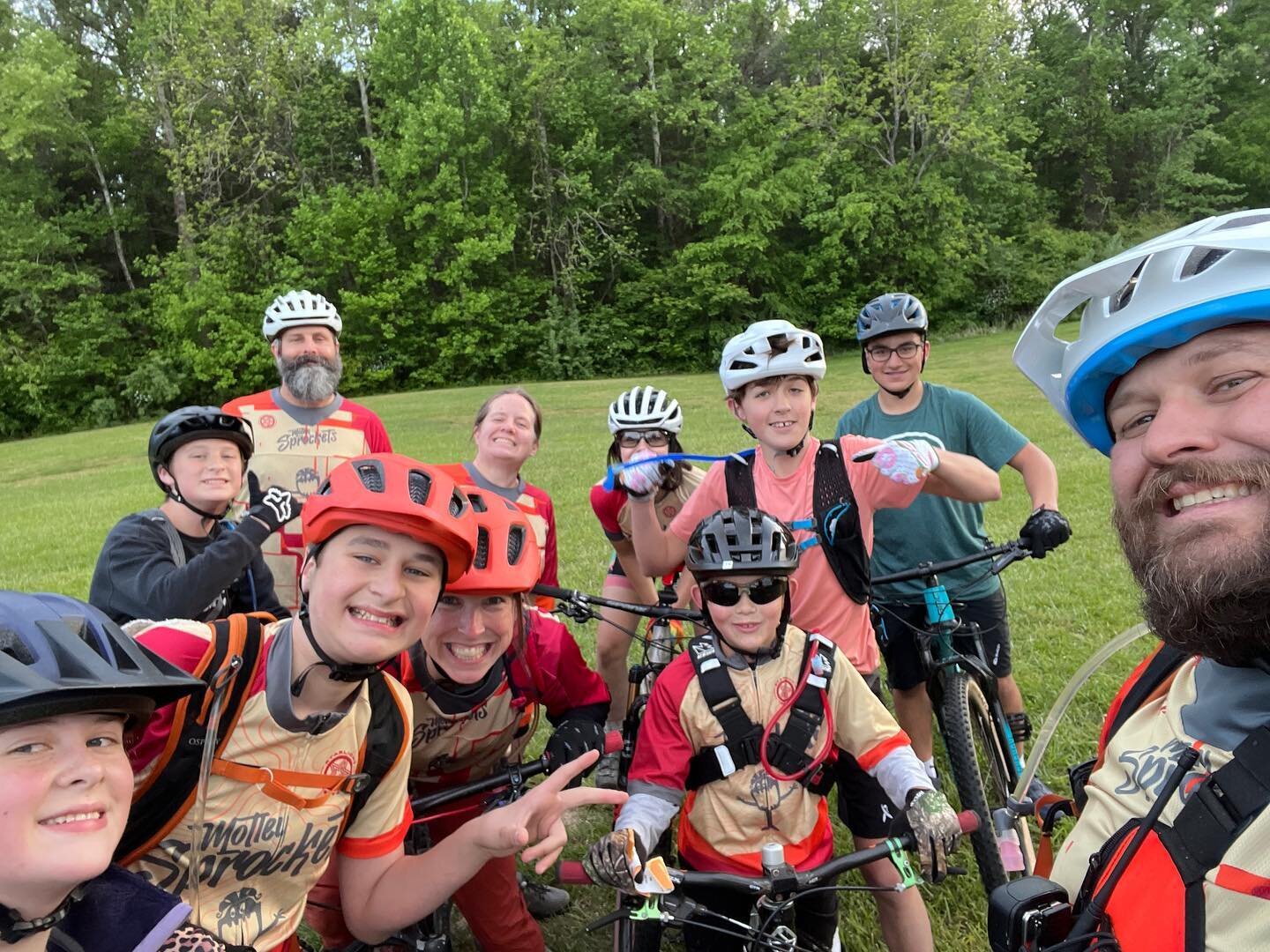 They insist we get a selfie at the end of every practice! Love this group! #motleysprockets #moutainbiking #morekidsonbikes #makesportanadventure #vahsmtb #nicava