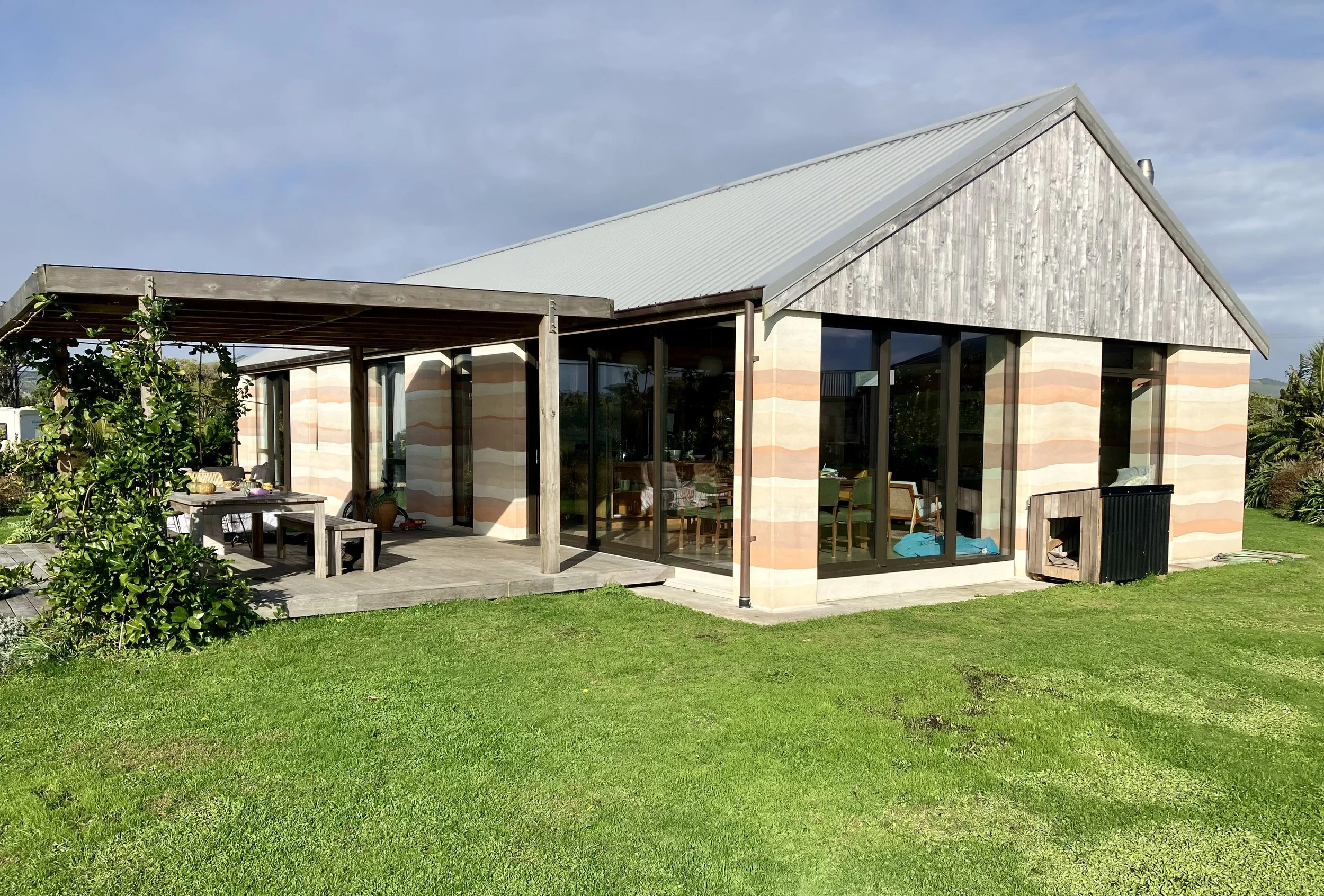 Rammed earth_5117.jpeg