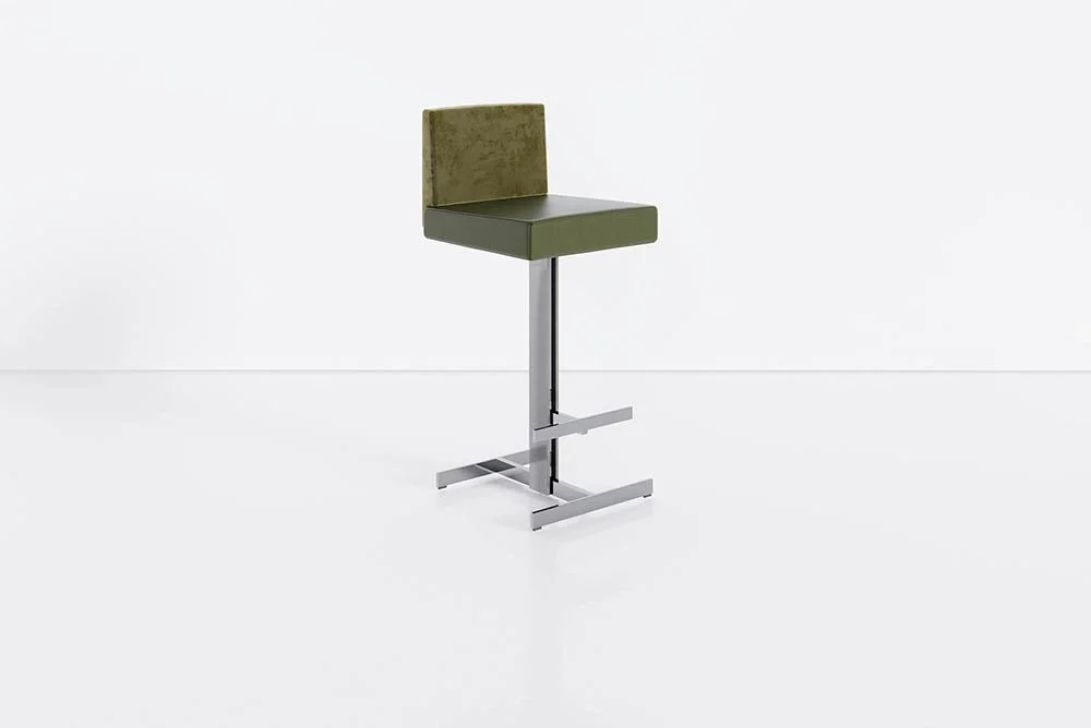 JUNO BARSTOOL with BACK
