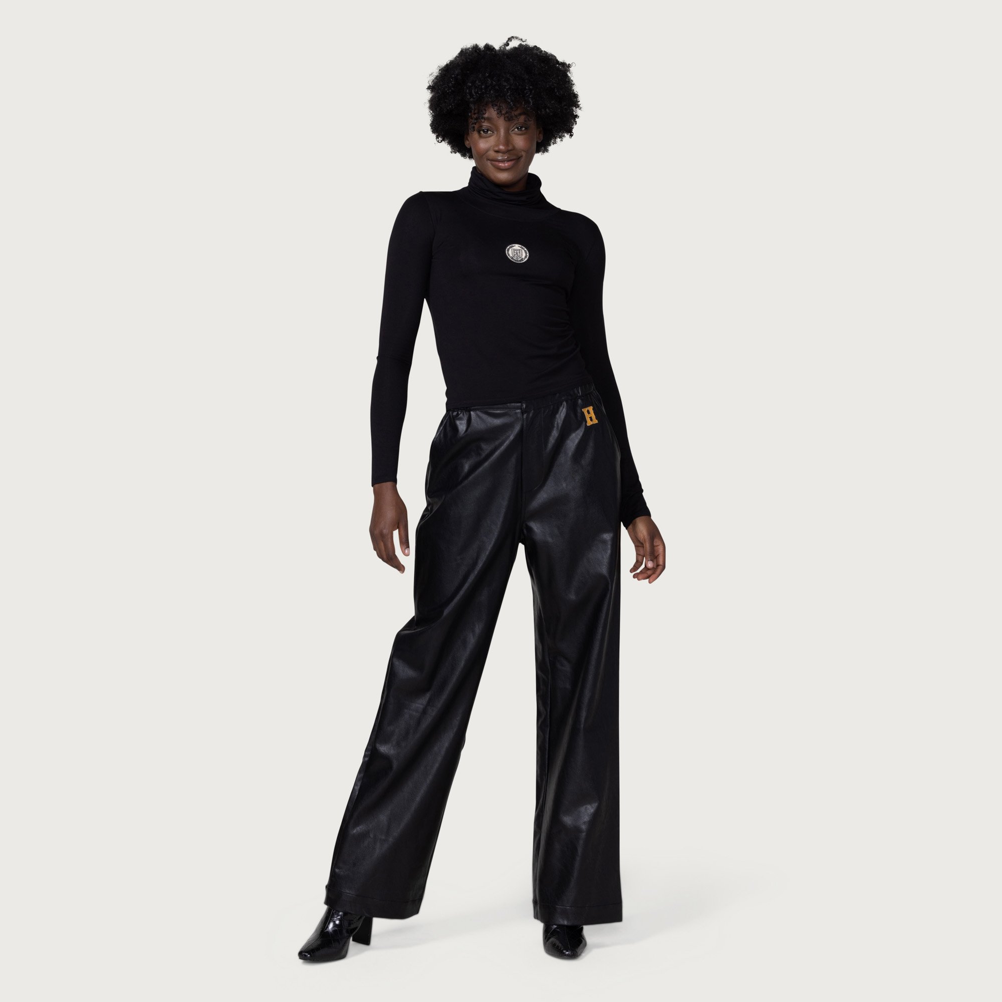 FALL22_WMNS_VEGAN LEATHER PANT_BLACK_01.jpeg