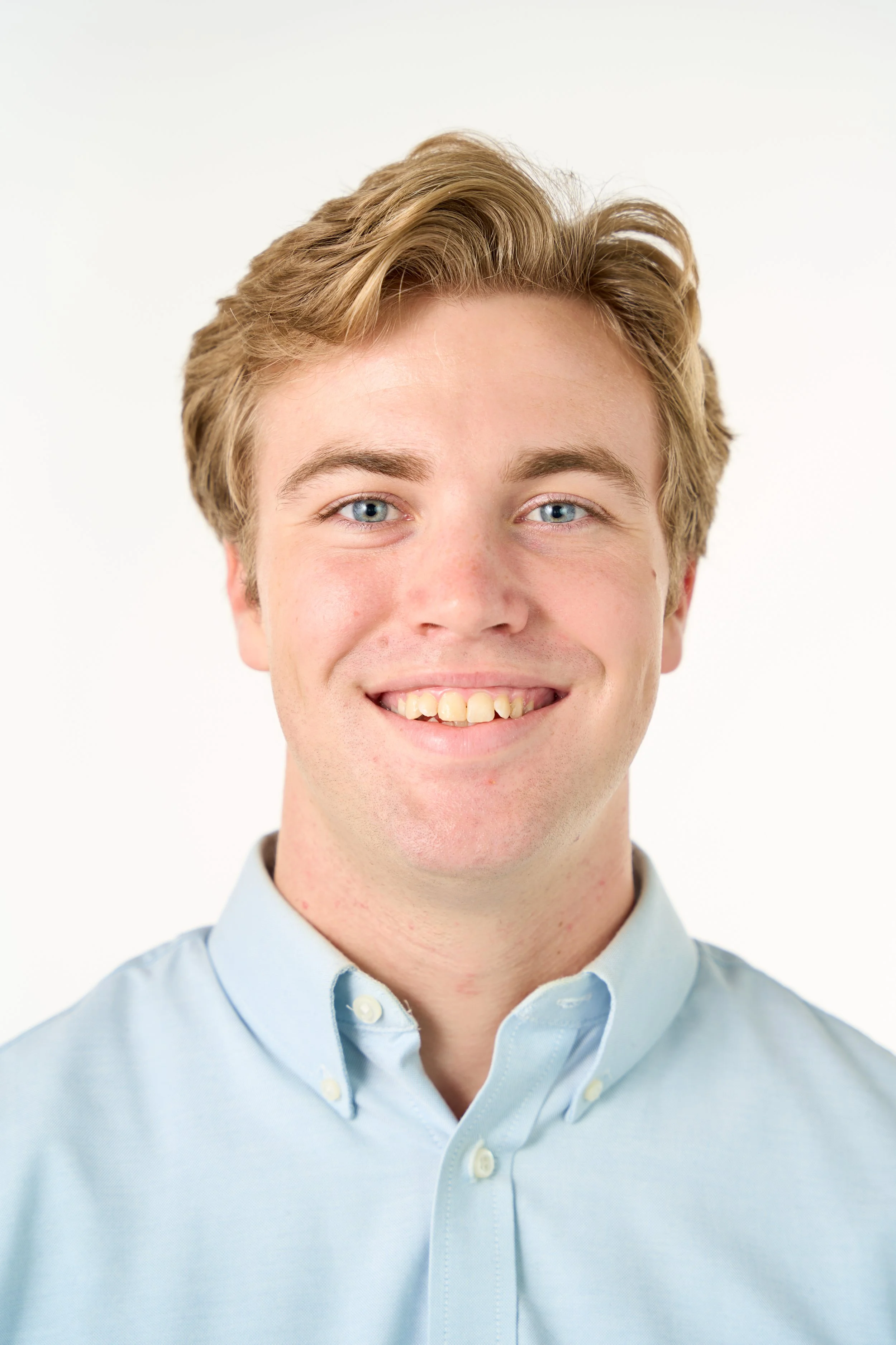 Ronan Actor Headshots 30.jpg