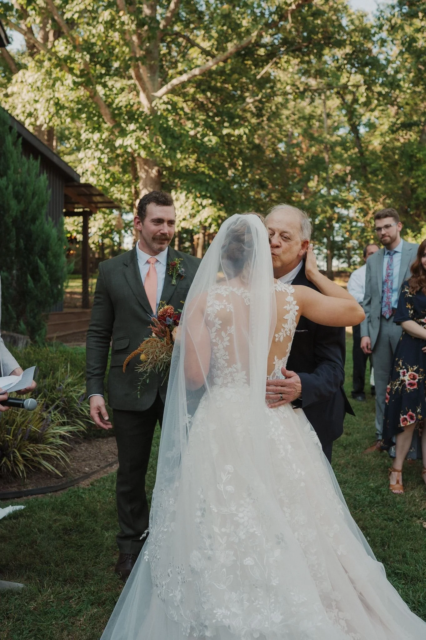 sparkler exit for bride and groom