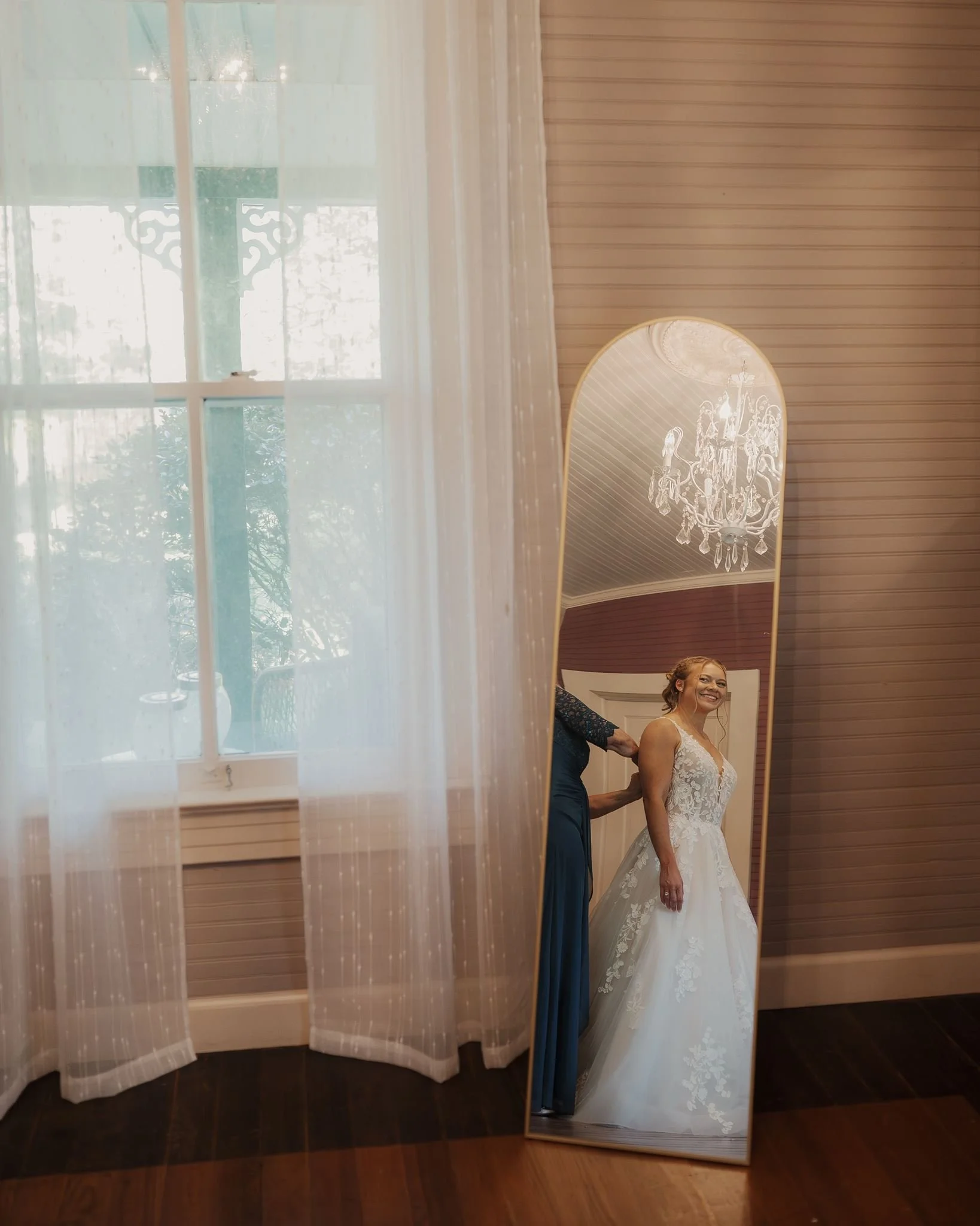 bride and groom in blue ridge mountains