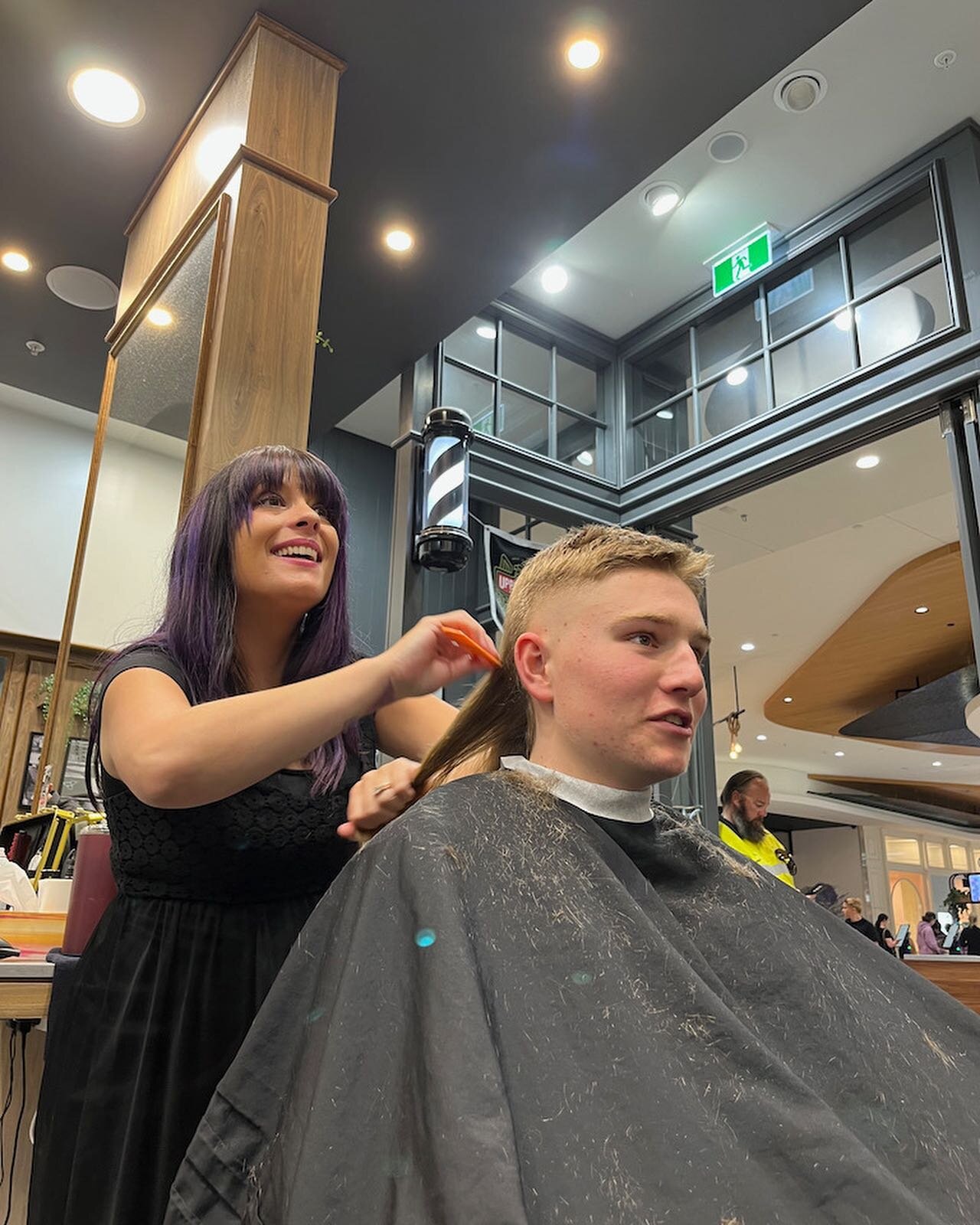 A happy client always means a happy team at Barbershop Express! It&rsquo;s all smiles after this mullet cut by one of our barbers at Barbershop Express Midland. 💈

#Men&rsquo;sGroomingDoneBetter #BarbershopExpressAU #Mullet