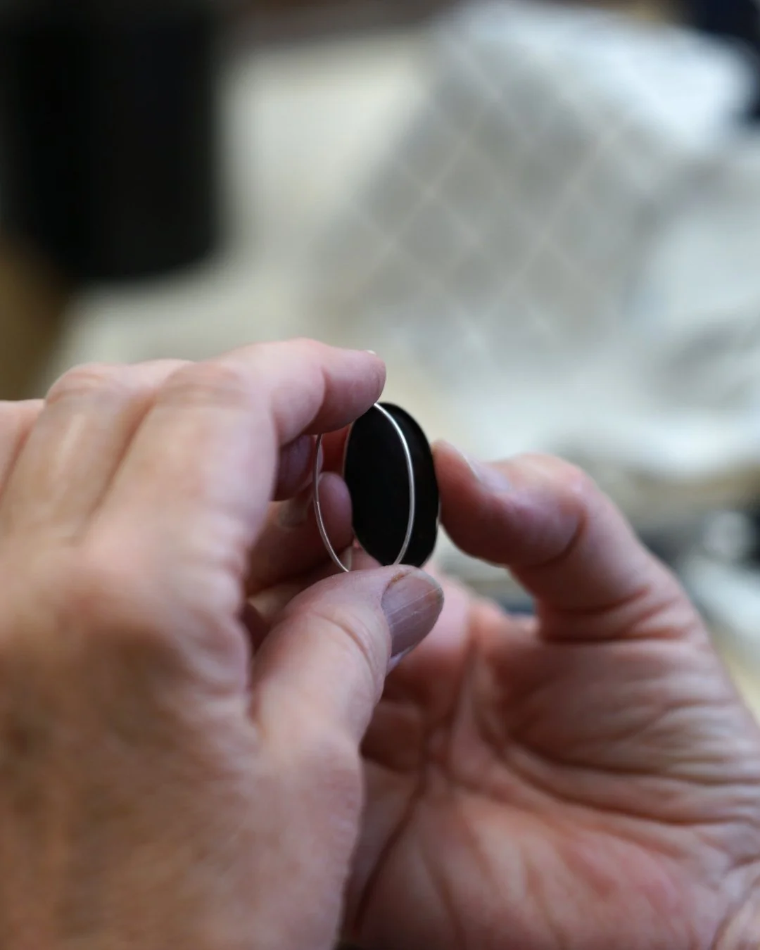 Bezel Setting Tips for crisp walls, snug stones, no rattles. Here&rsquo;s our checklist:
1. Choose the right bezel strip: fine silver (28&ndash;26g) is easiest to push + burnish.
2. Height check: wall should rise just past the stone&rsquo;s &ldquo;sh