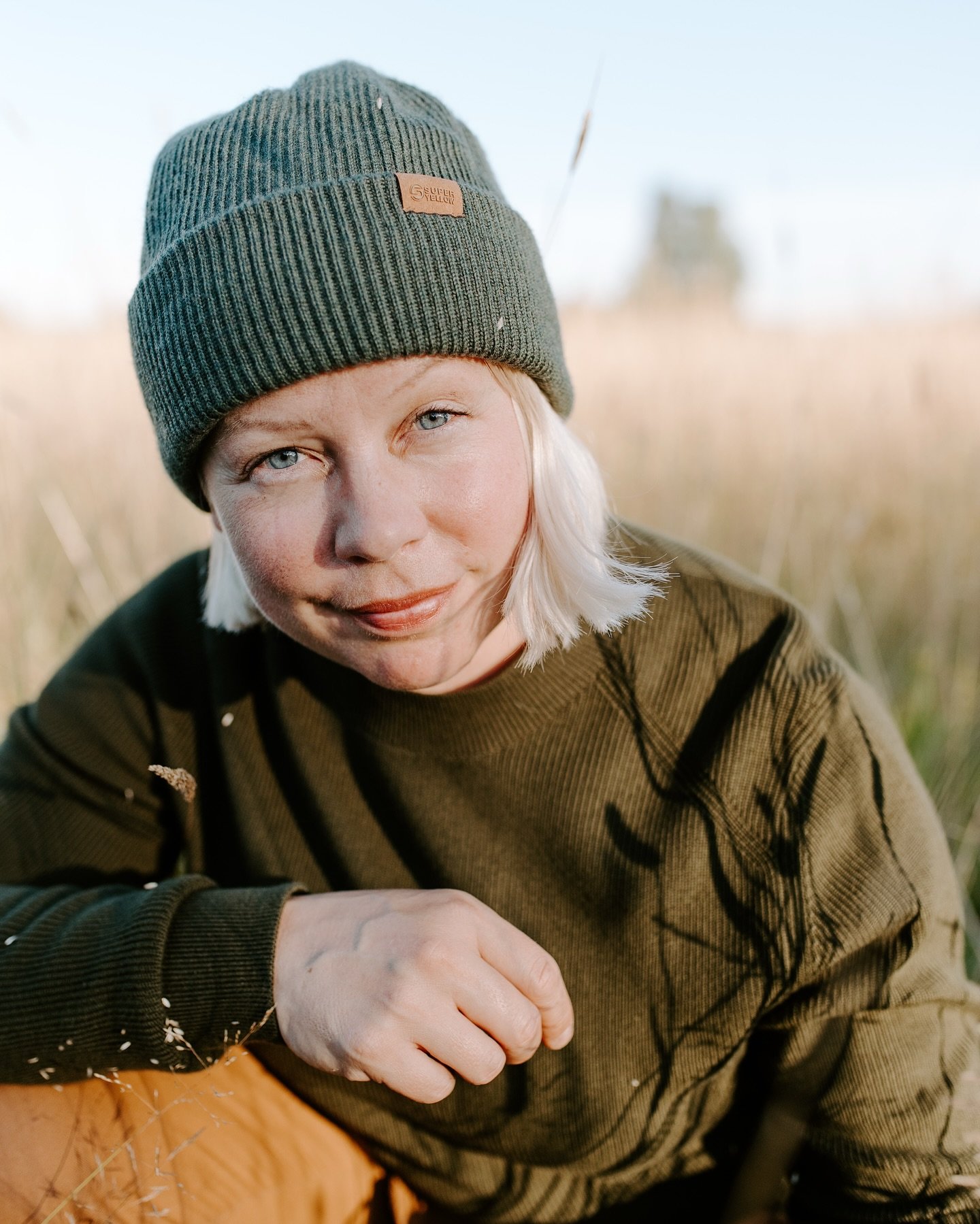 Moi! 👋 Kerron ensin kuka olen ja mit&auml; teen, ja sitten on sun vuoro. Jes! 👍

Olen Lea ja ollut yritykseni Pihailon ohjaksissa yhdeks&auml;n vuotta. Pihailon missio on tuottaa sinullekin enemm&auml;n hyv&auml;&auml; arkea vehrein keinoin. 

Olen