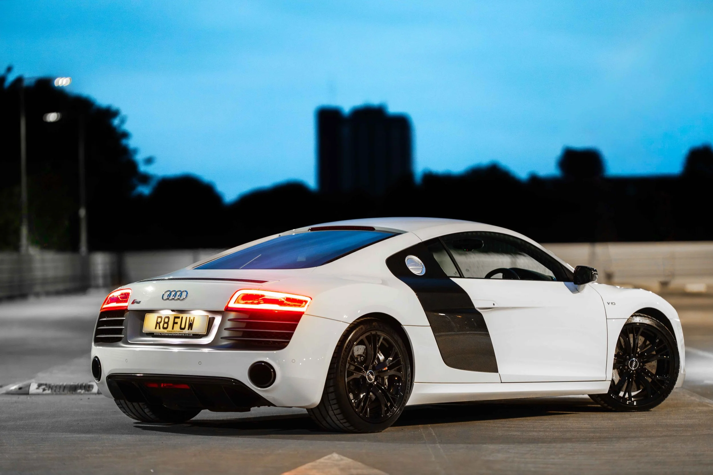 Cars_with_owners_in_Hampshire_by_MBphotography_ (26).jpg