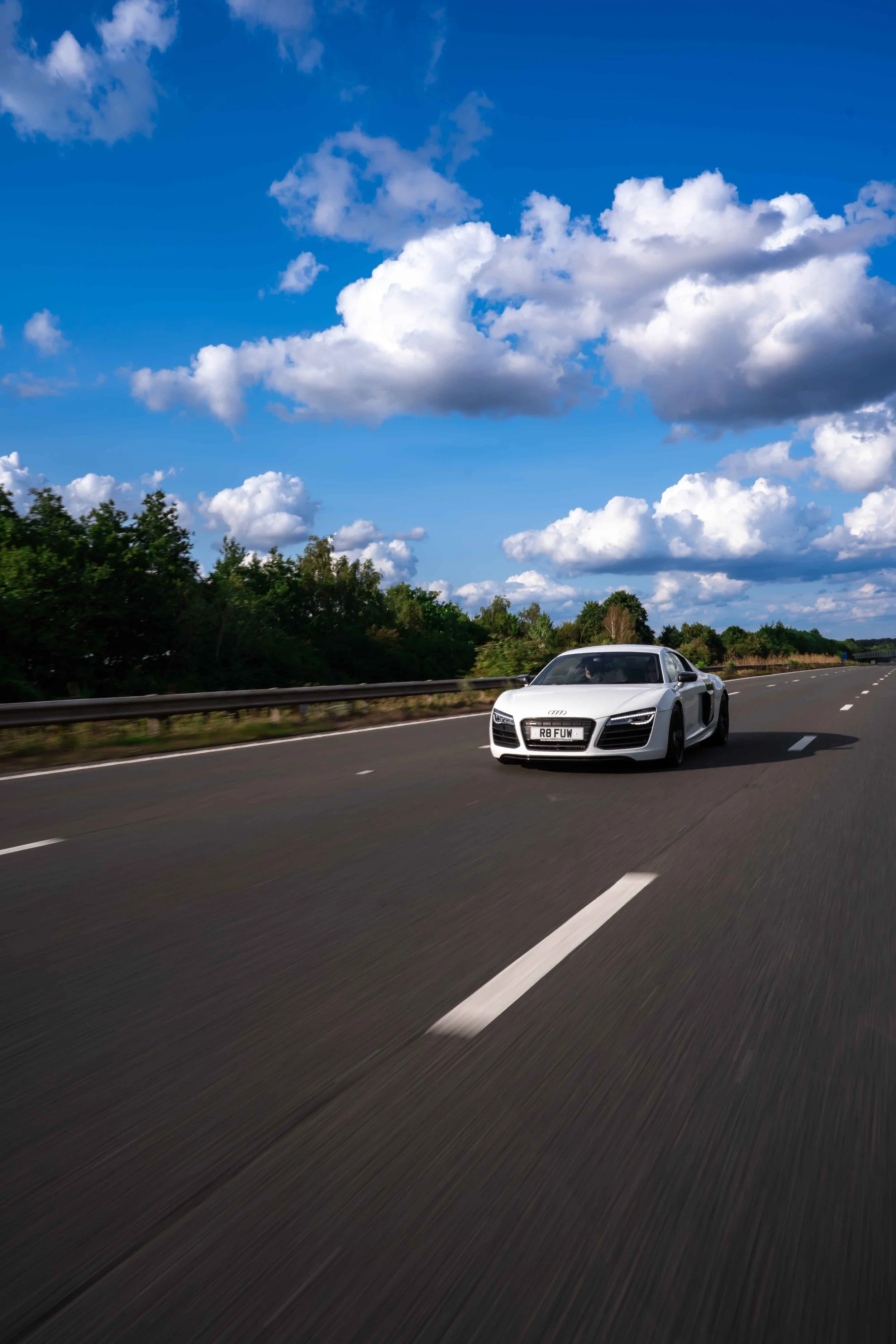 Cars_with_owners_in_Hampshire_by_MBphotography_ (11).jpg