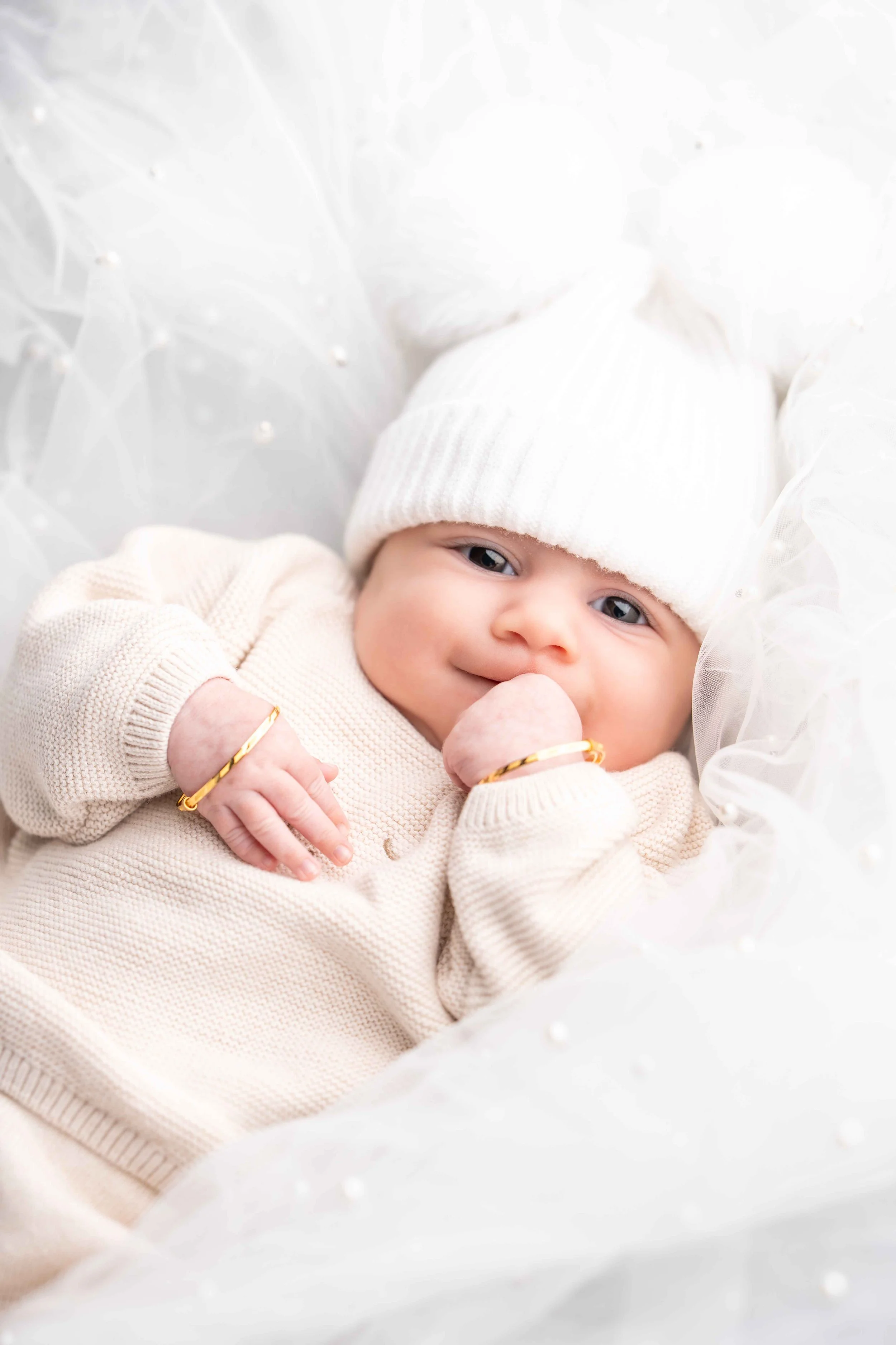baby photoshoot in white