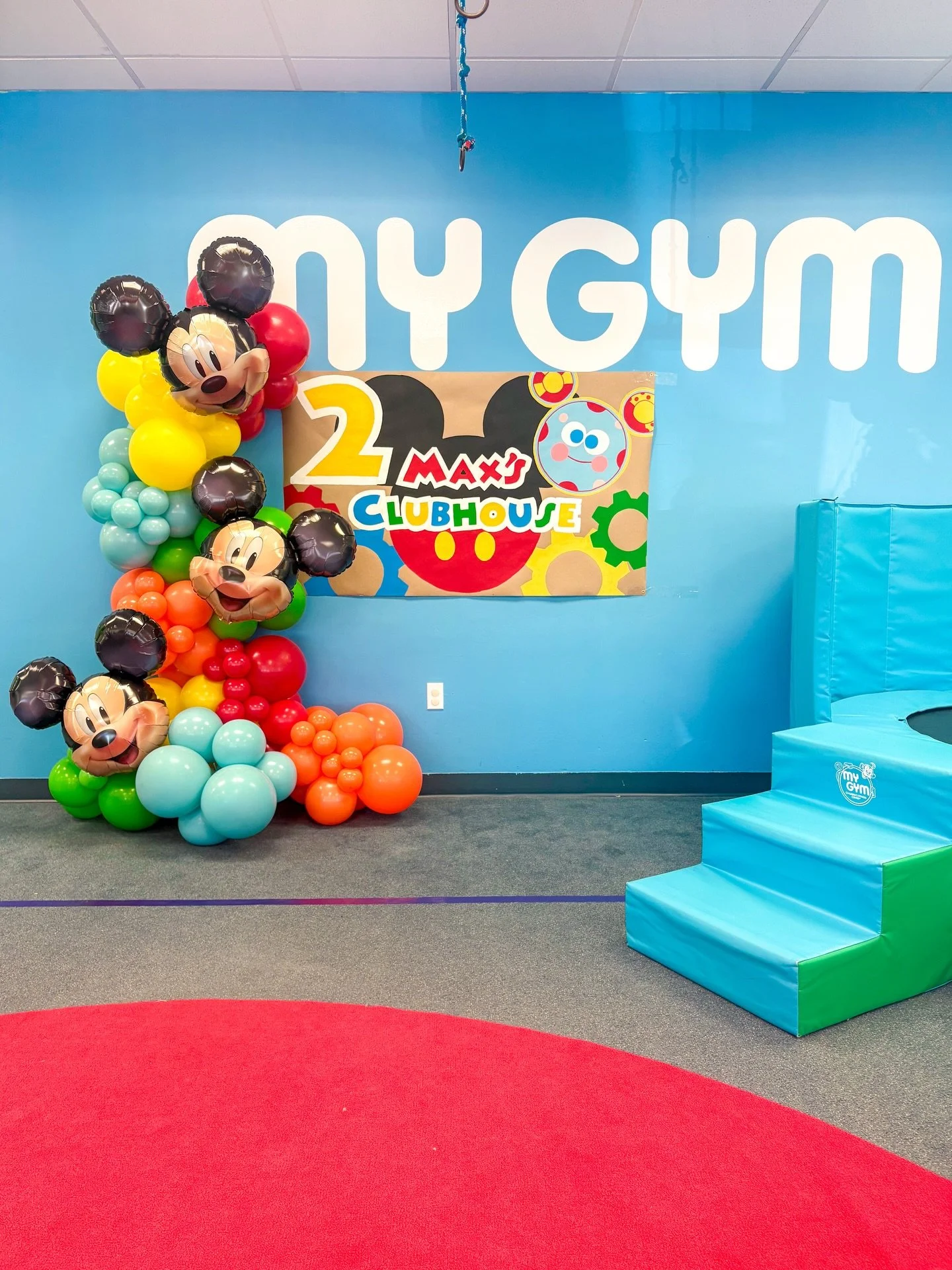 Oh Two-dles Max is 2 🎈✨

Hot dog, hot dog, hot diggity dog &mdash; it&rsquo;s party time! 🎉🐭

Ready to make your next event unforgettable? Let&rsquo;s create something magical together! 

.
.
.
.
.
.
#balloons #buckscounty #kidsparty