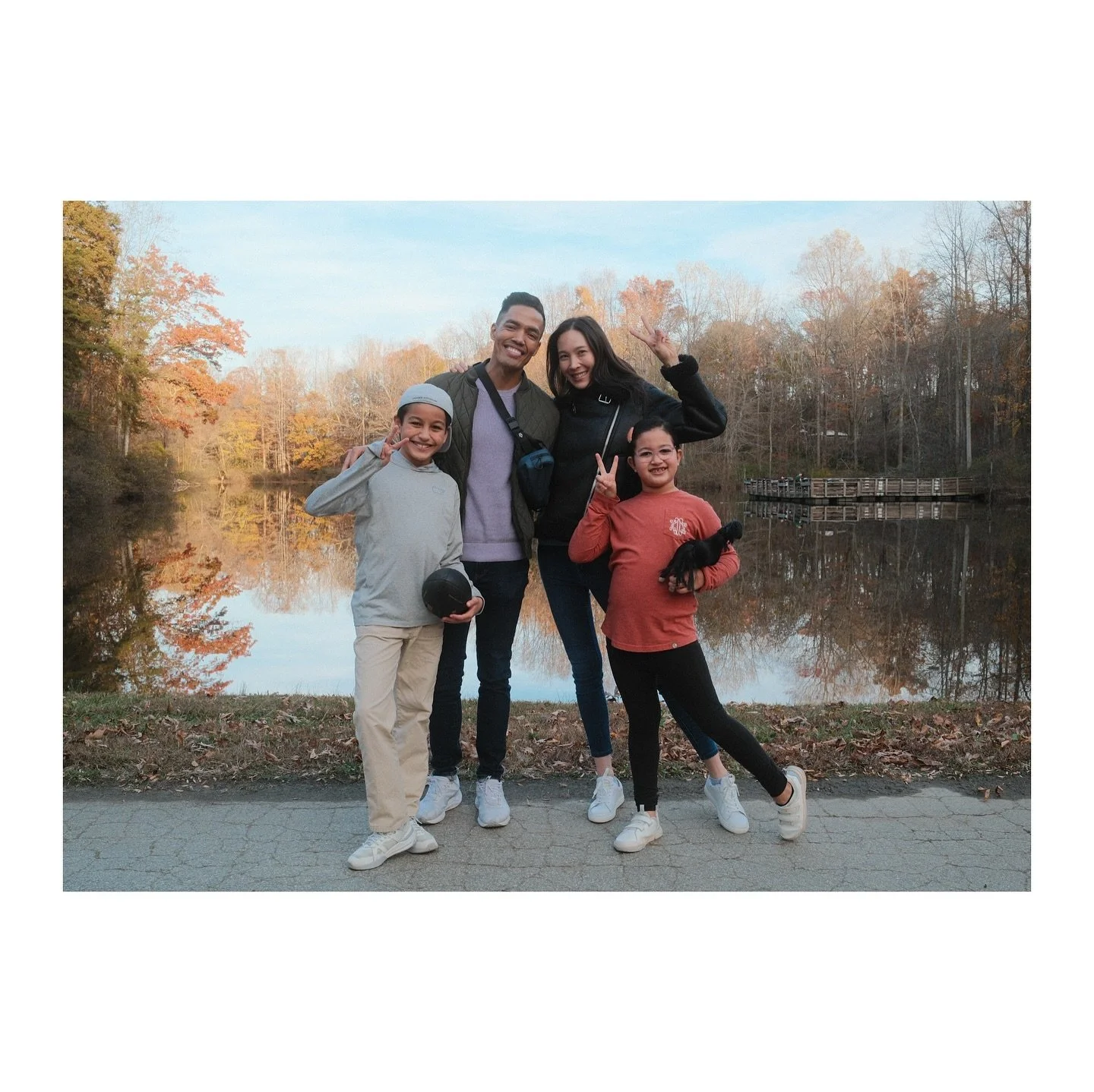 A little golden hour stroll in the park with the family down in NC.

#FamilyTime #GoldenHourVibes