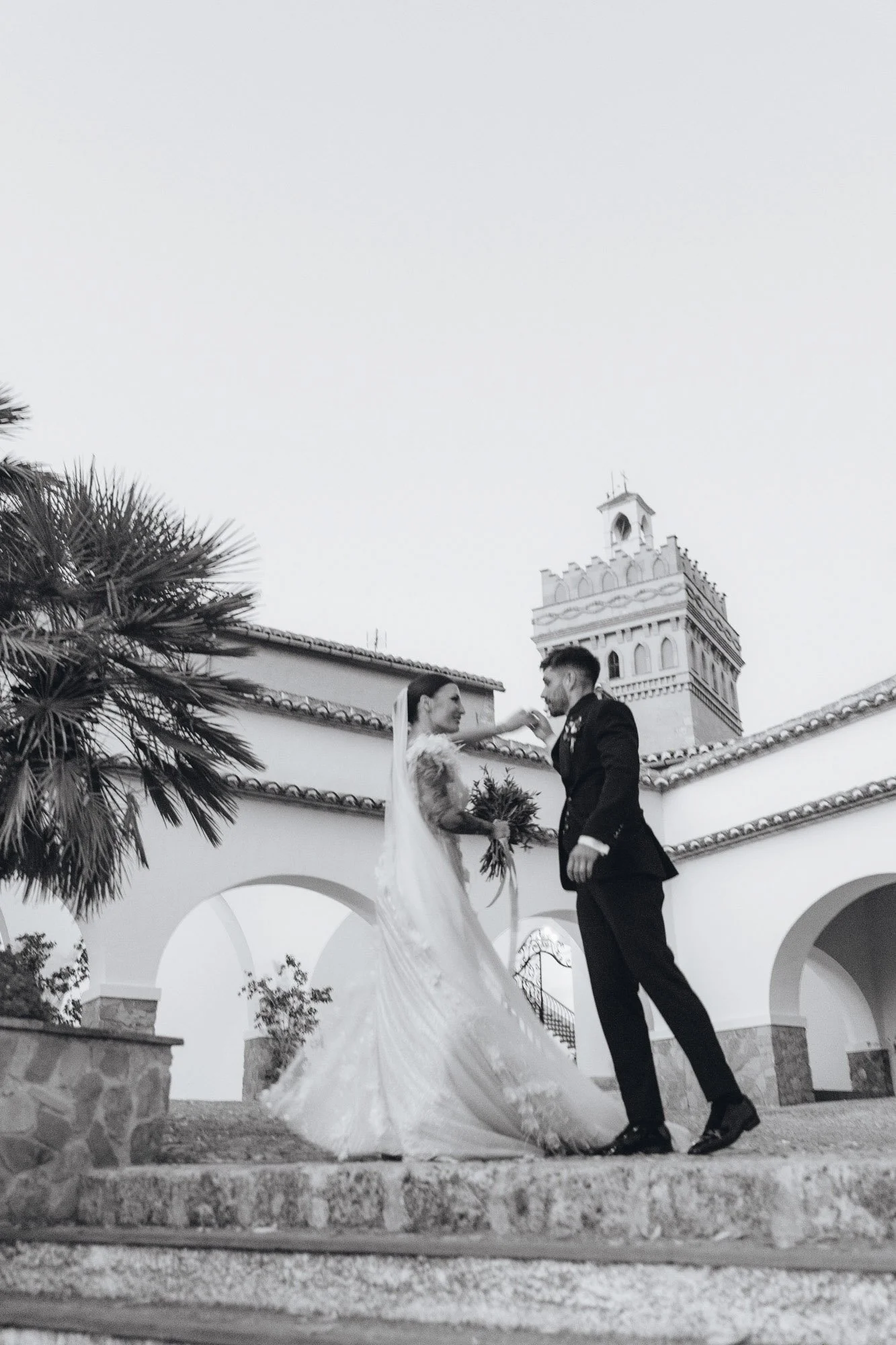 editorial-couple-portrait-mas-huix-girona-destination-wedding-photographer .jpg