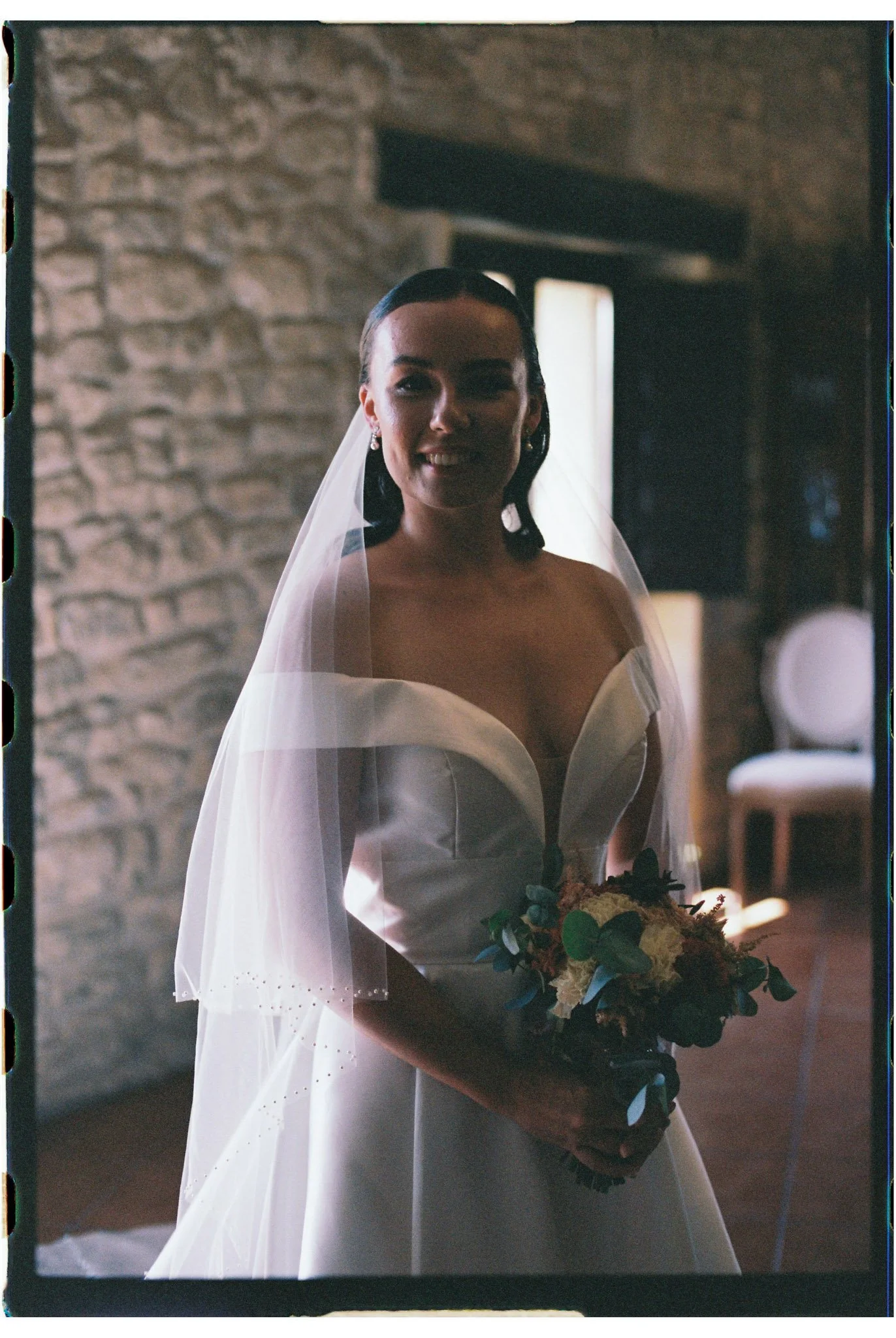 candid-bridal-portrait-castell-d-enfesta-girona-destination-wedding-photographer.jpg