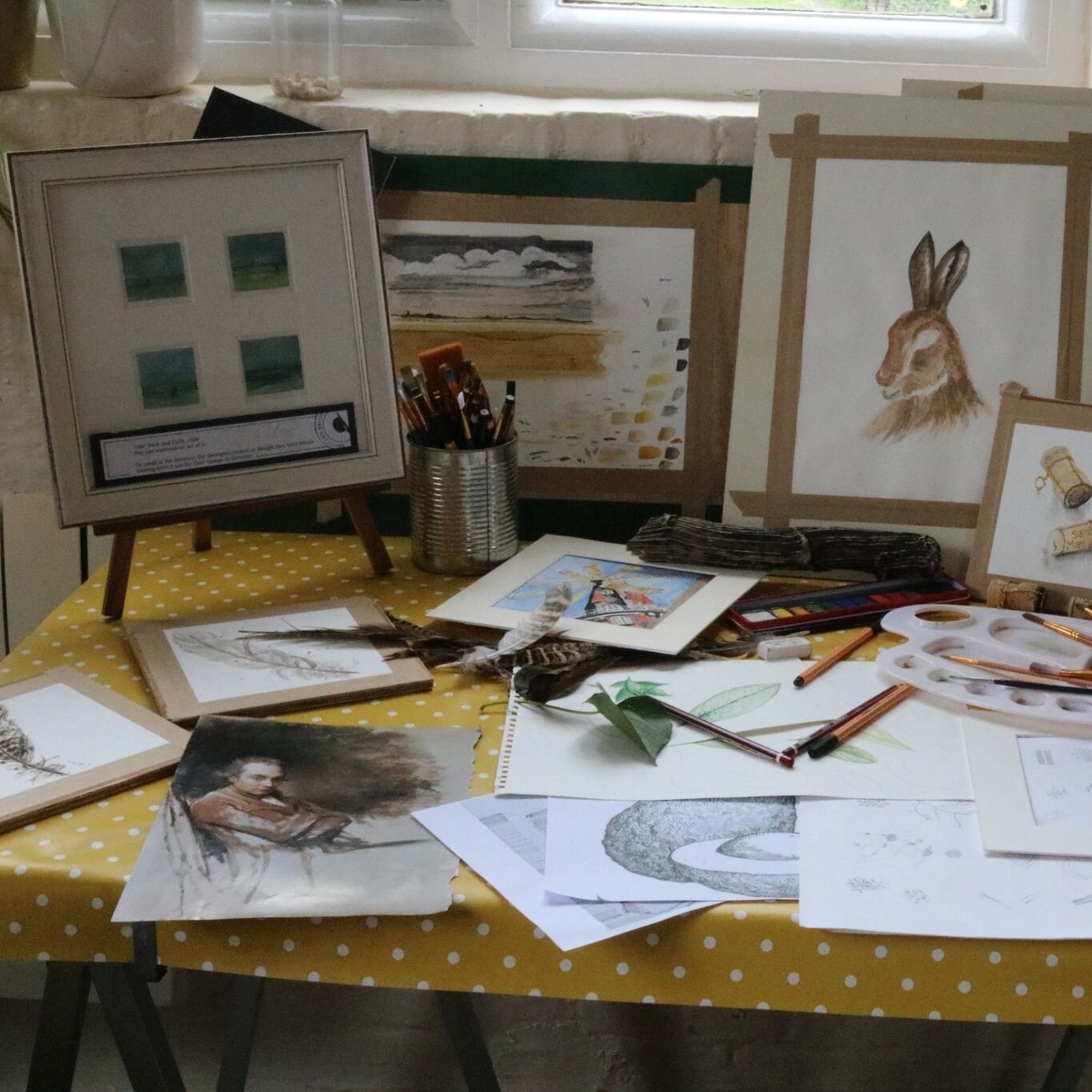 Sara's next Beginners Art Course starts on June 7th.
During the last 6 sessions of Beginners Art the artwork produced has been fantastic.  The group have discovered that they CAN draw!  They now have a growing self belief &amp; confidence in their ab