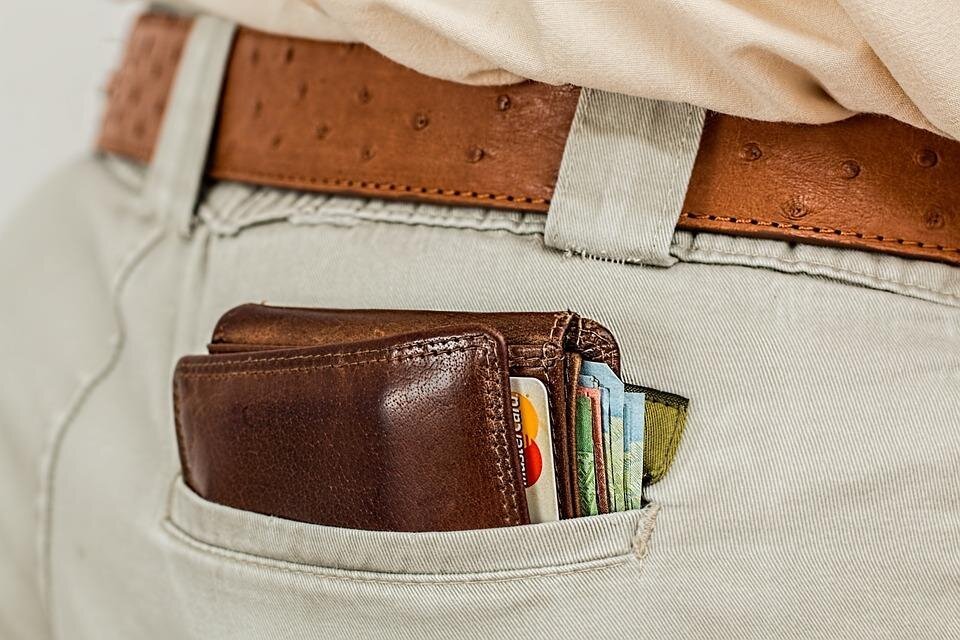 How to Select a Credit Card that Fits Your LIfestyle and Builds Your Wealth