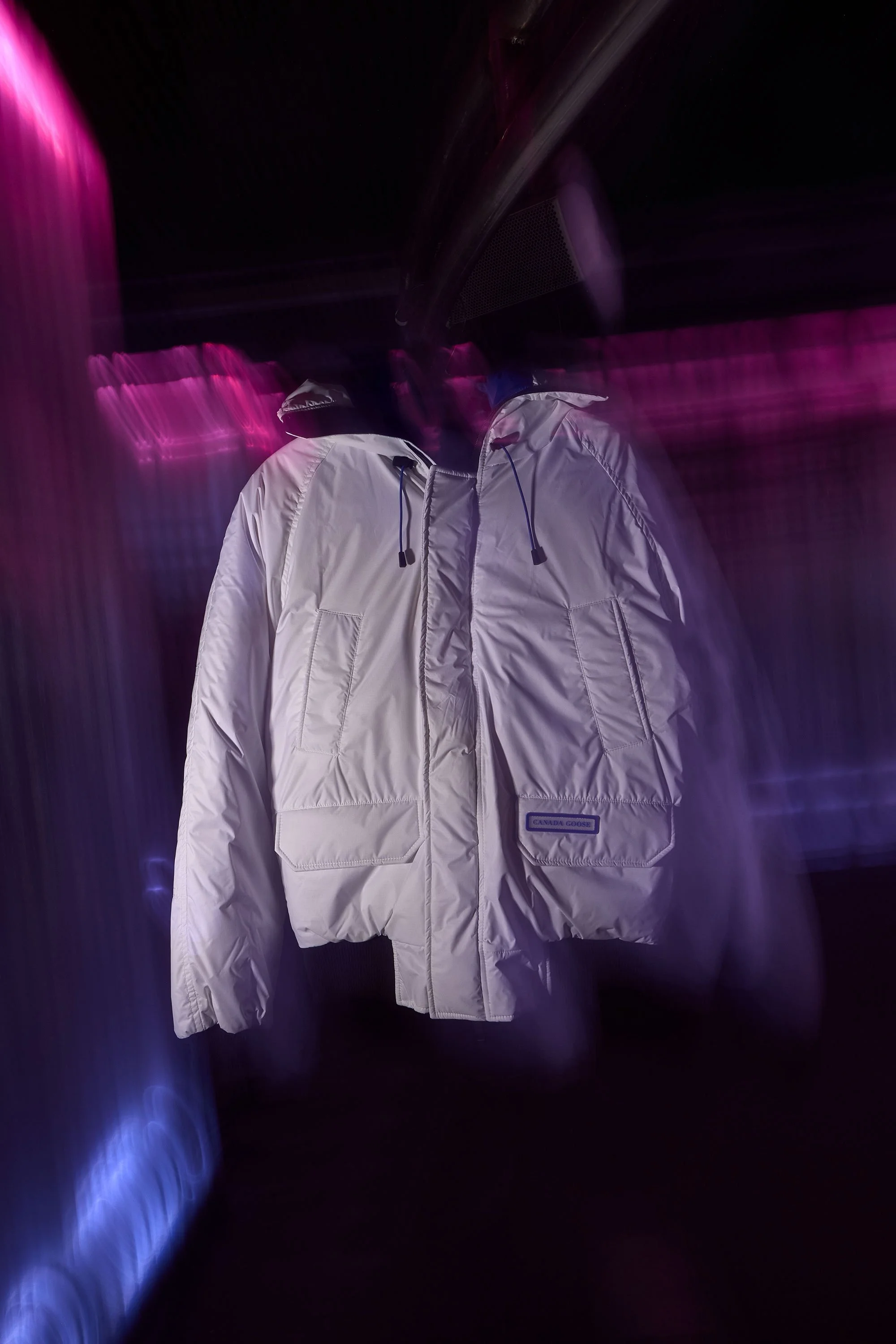 LN-CC-CANADA-GOOSE-L8TE_013.jpg