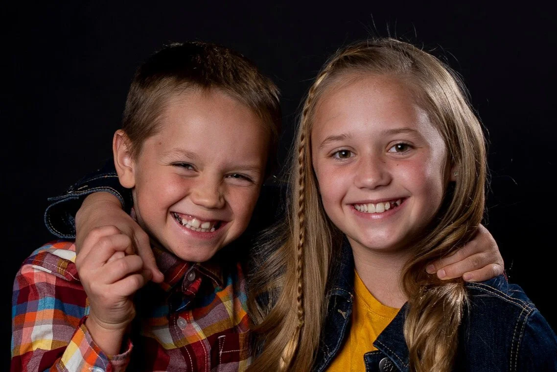 Siblings-Monda-Goette-Photography-Fine-Art-School-Session-8969.jpg