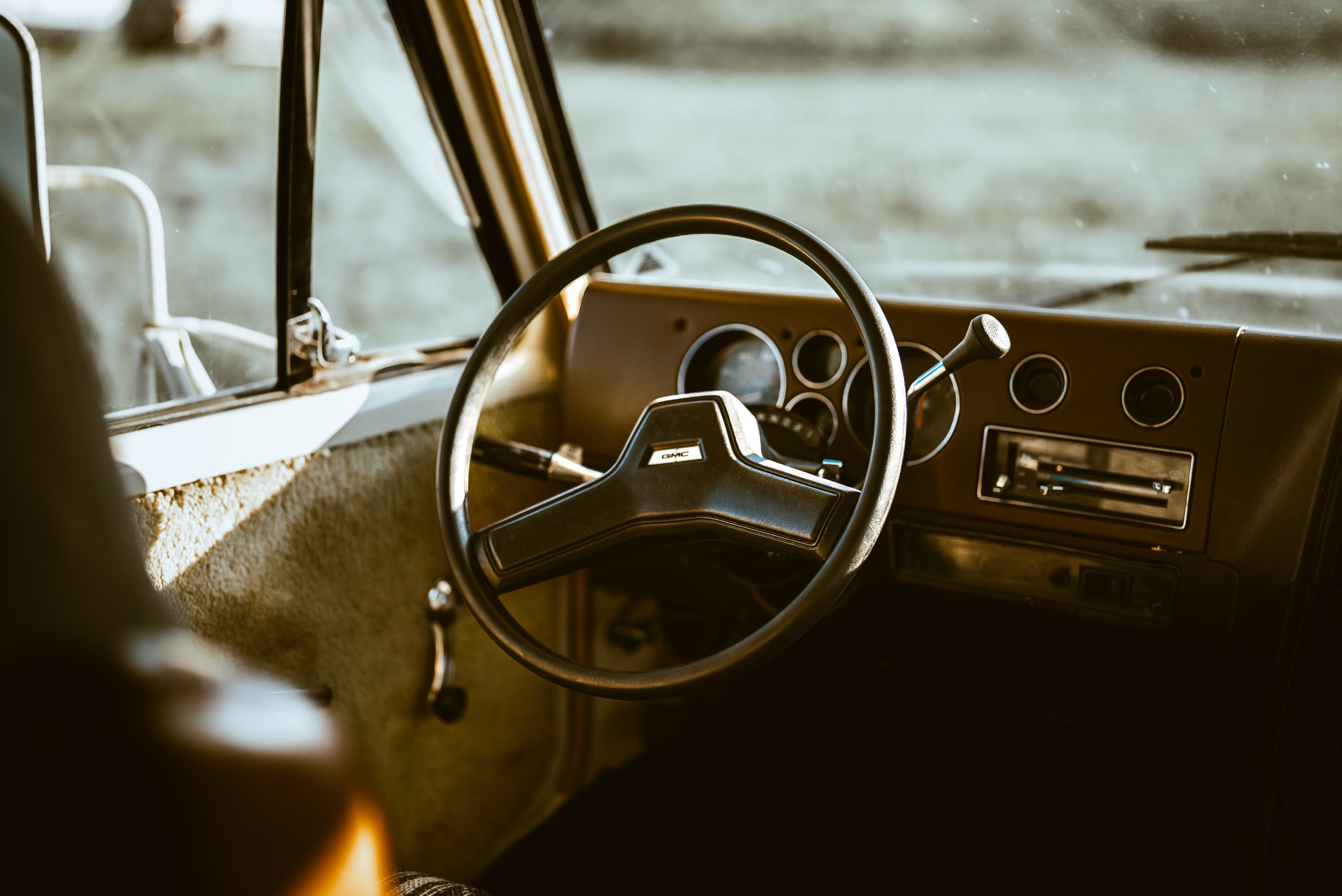 RV Steering Wheel 1.jpg