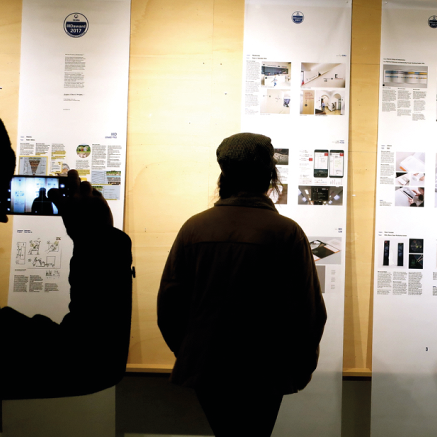 iiidaward square-pix6.png