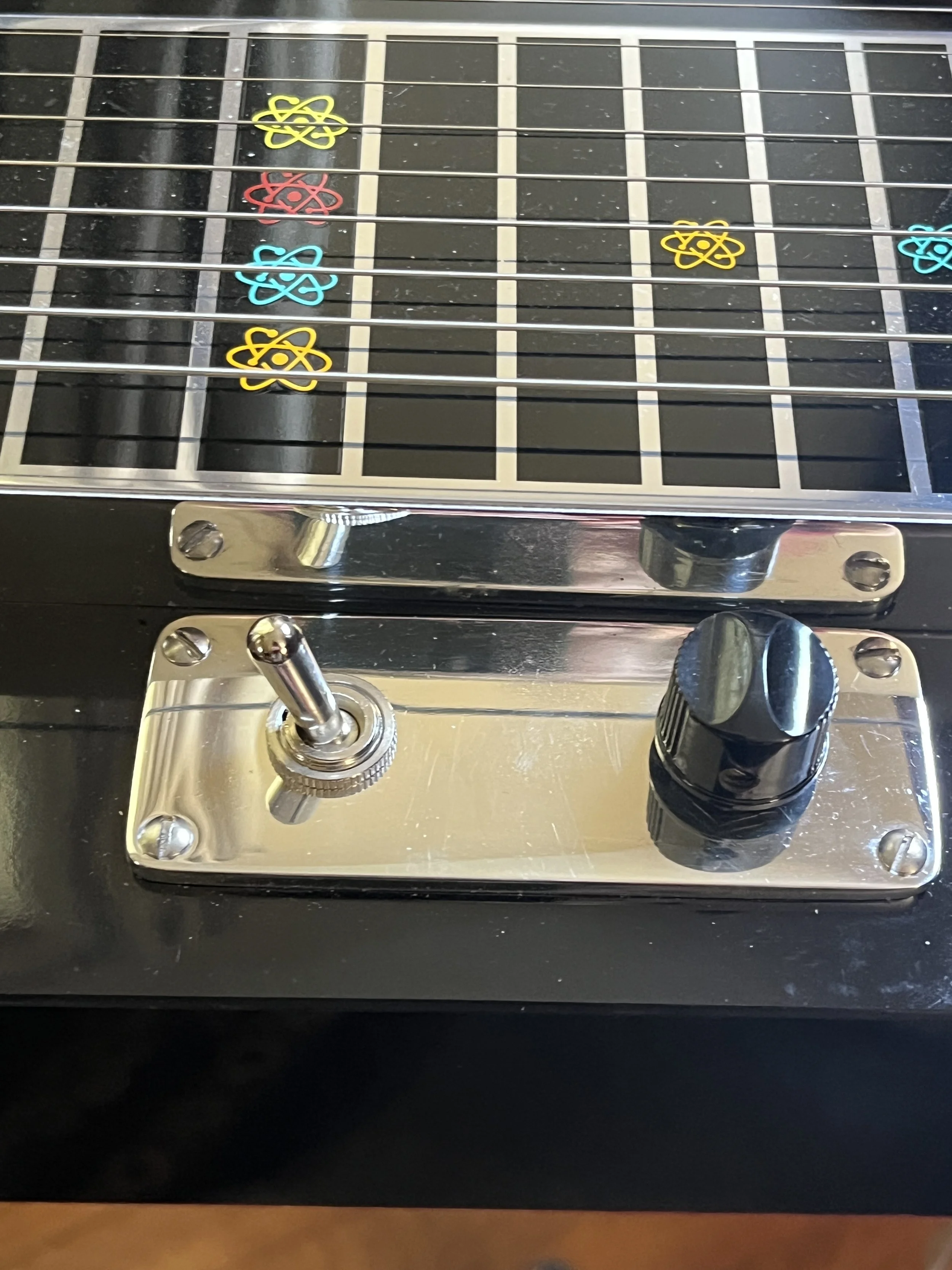 Emmons Resound'65 S10 Pedal Steel switch and knob.