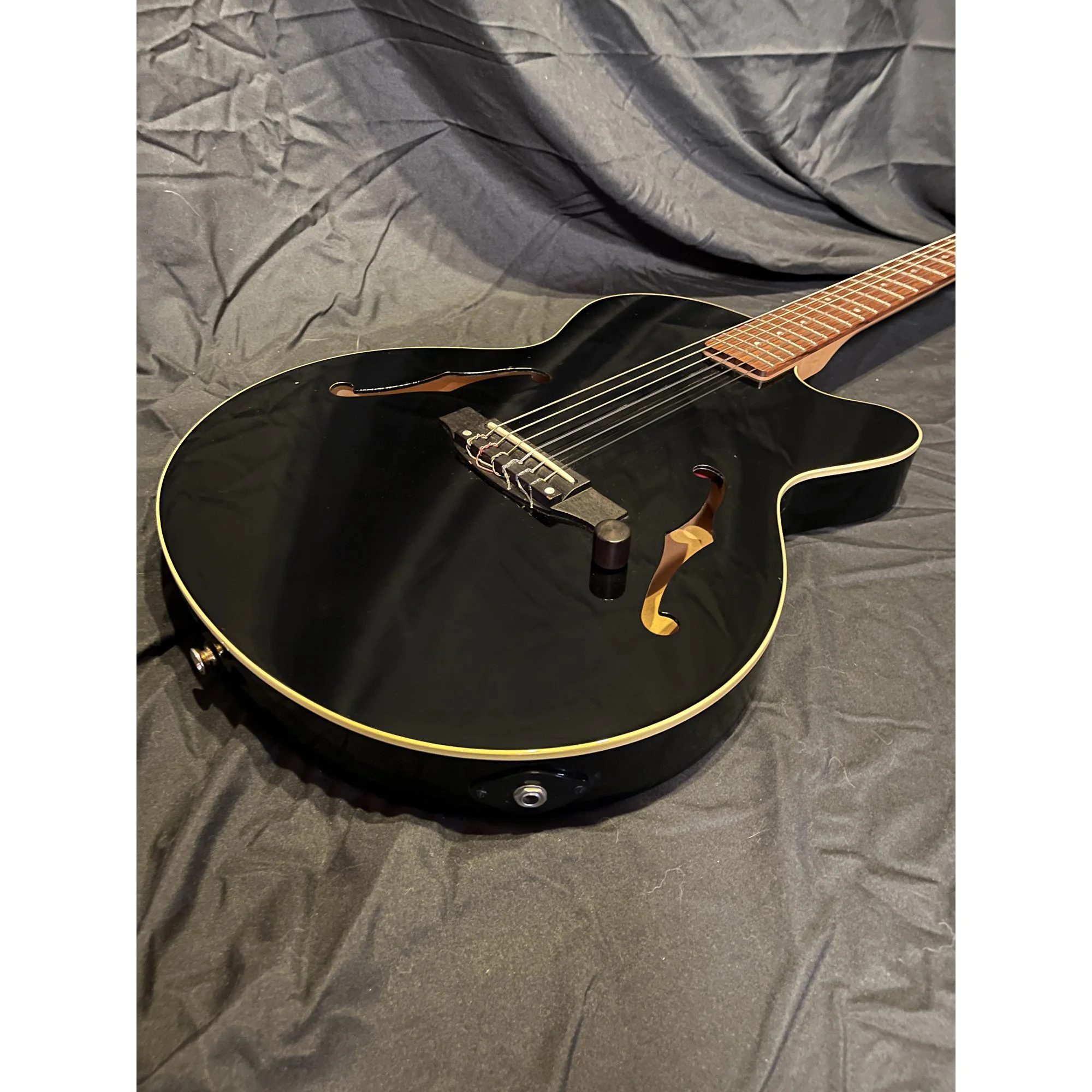 Yamaha-AEX-500N-Black10.jpg