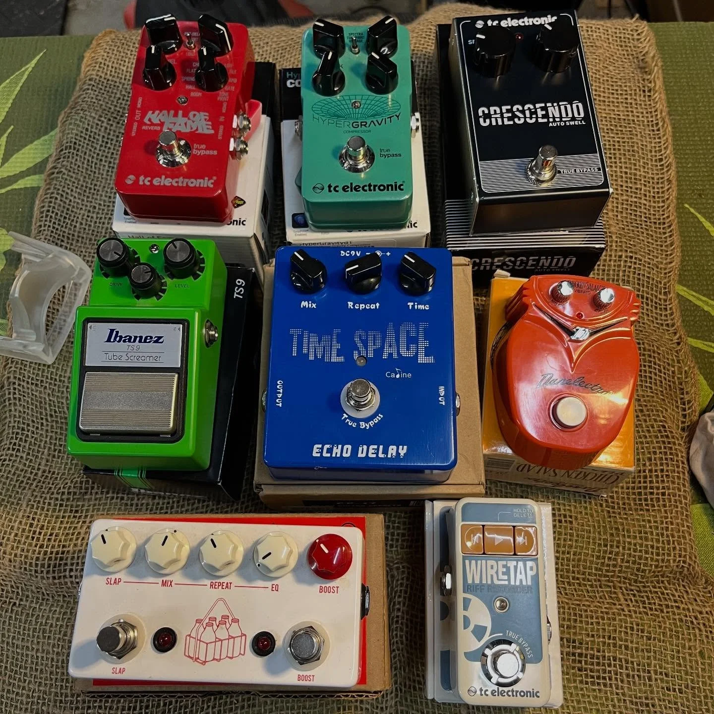 Got a whole batch of pedals about to go on sale. Let me know if you want a price or something set aside.