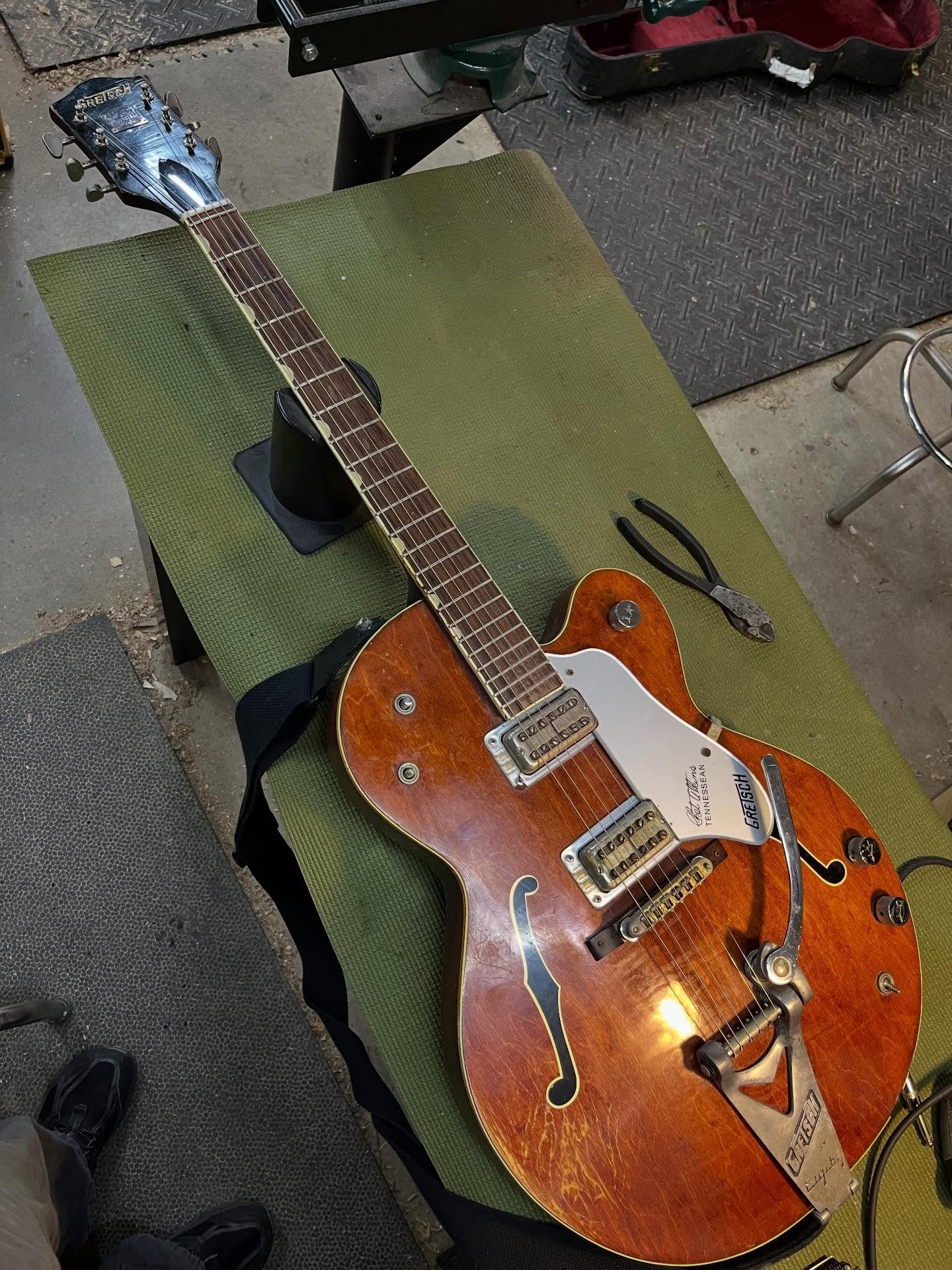 Recognize this guitar?