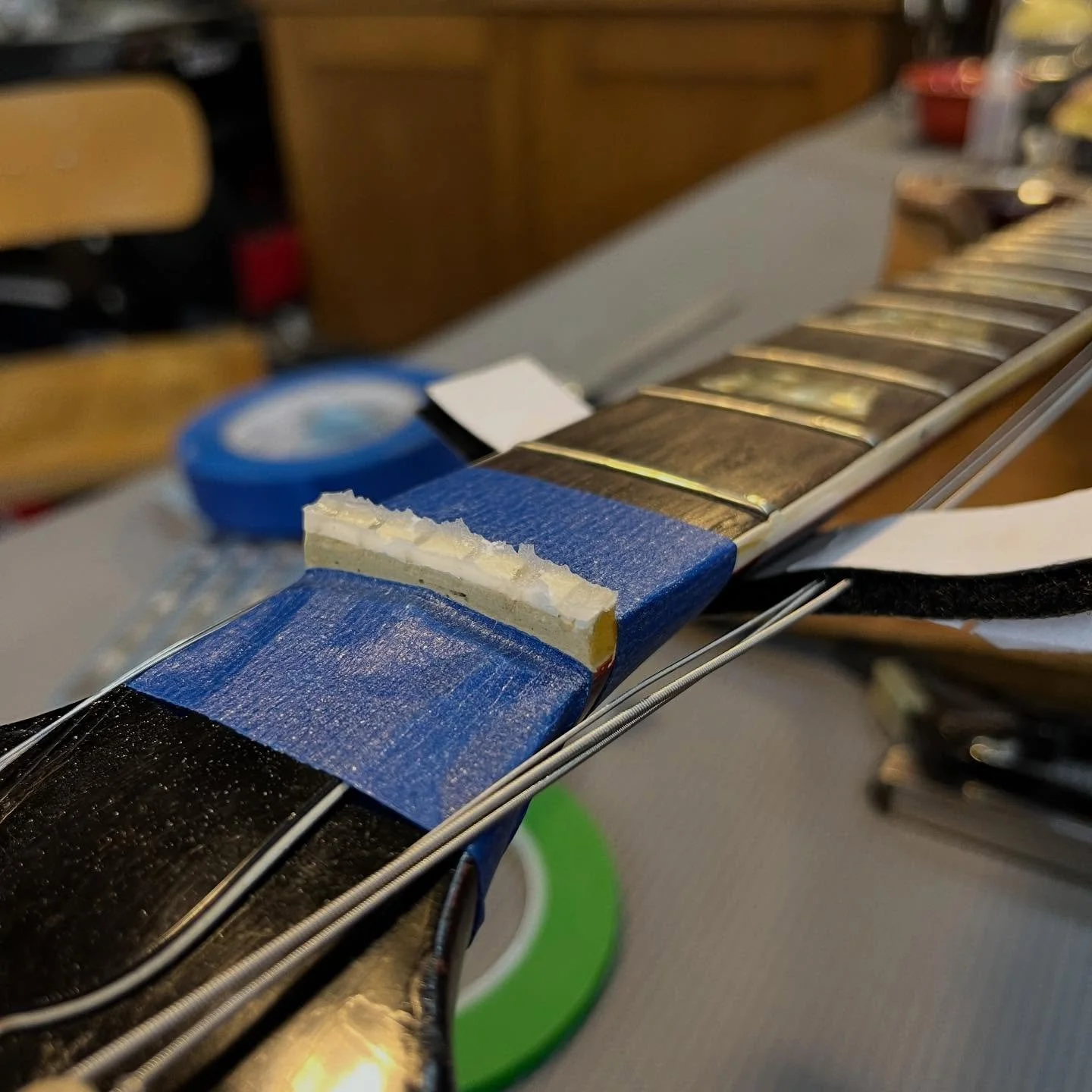 Filling and reslotting the original nut of a vintage SG.